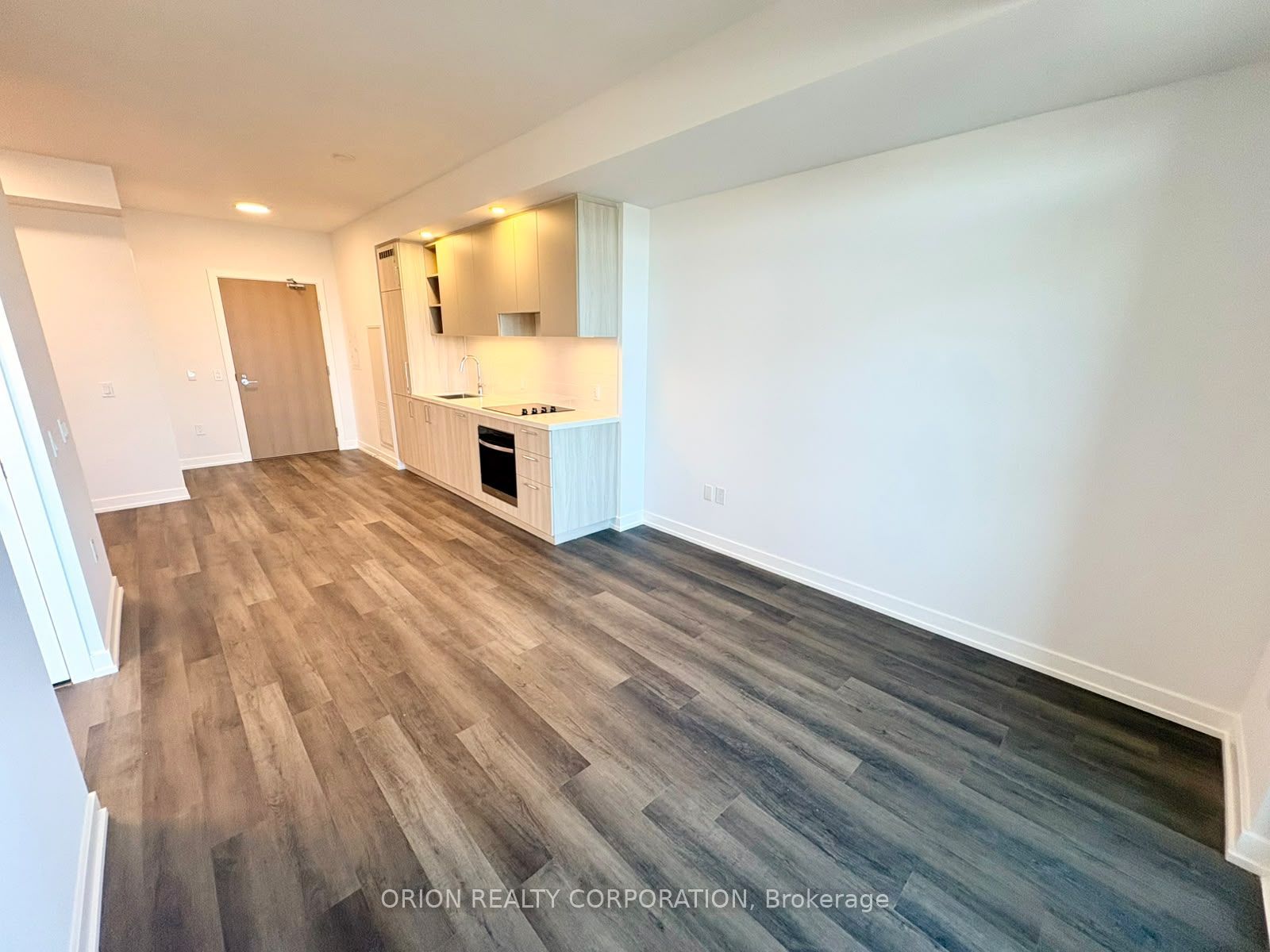 Unit 1404 - 5 Meadowdale Road, Vaughan 4