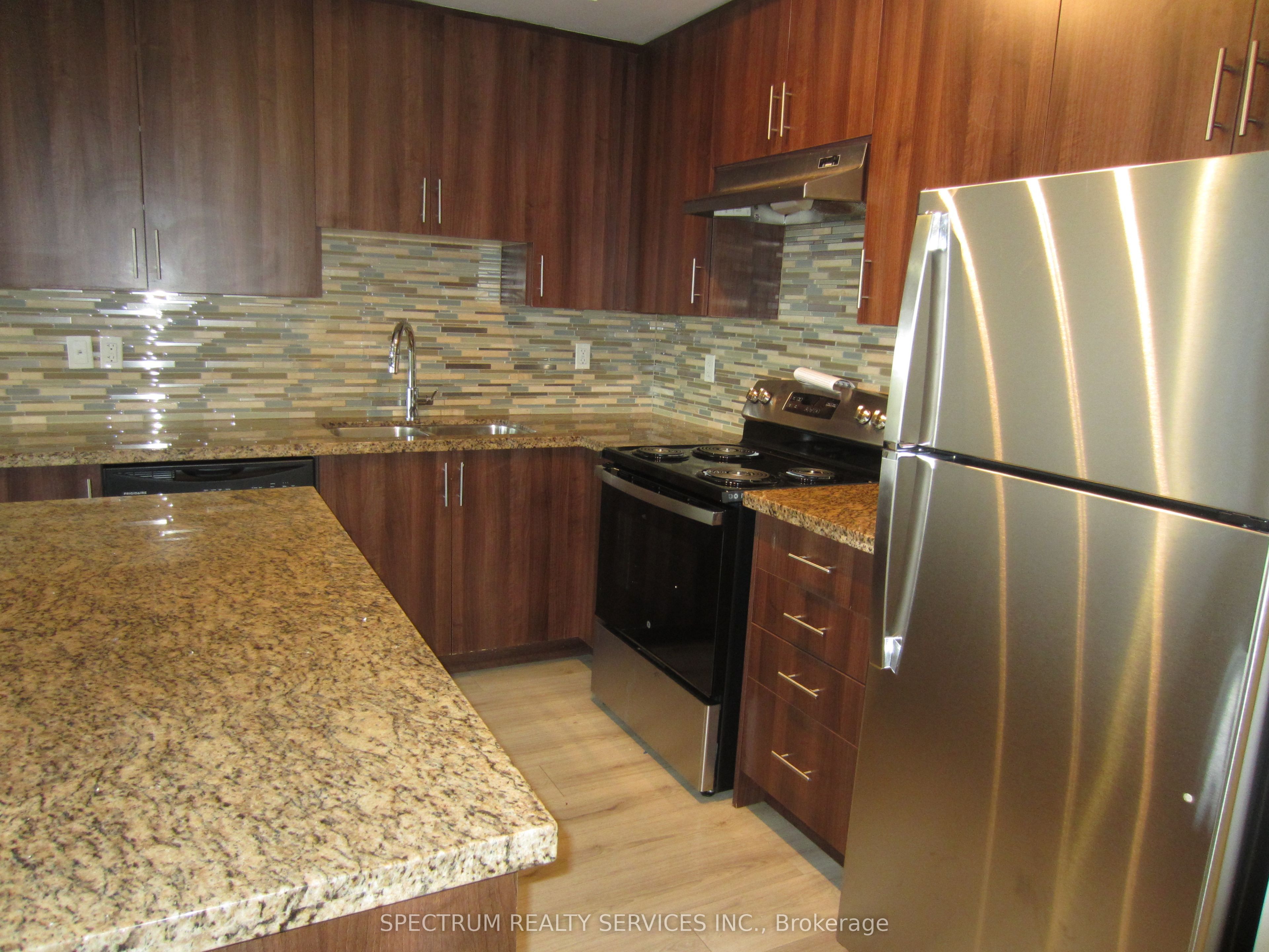 Unit C-31 - 26 Bruce Street, Vaughan 4
