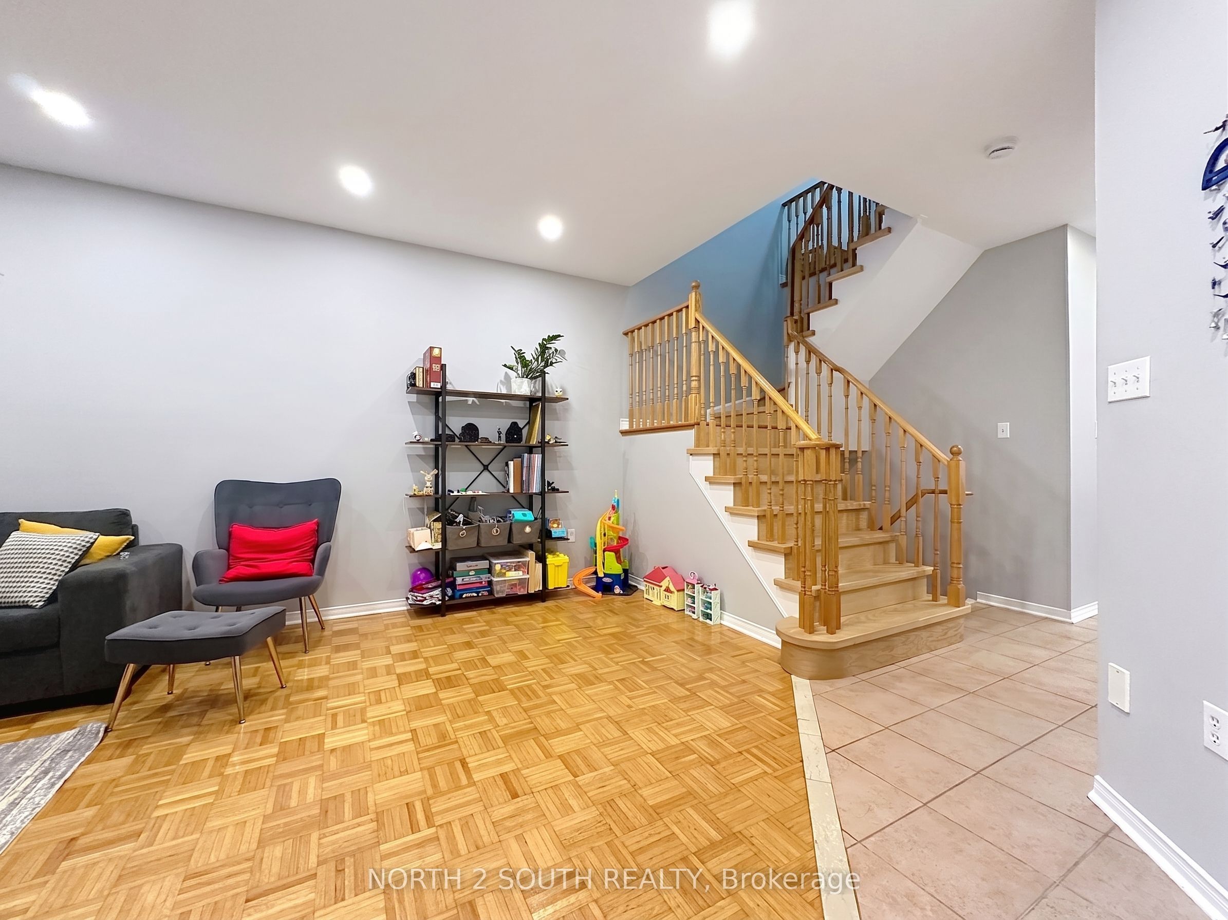 5 Bellagio Crescent, Vaughan 5