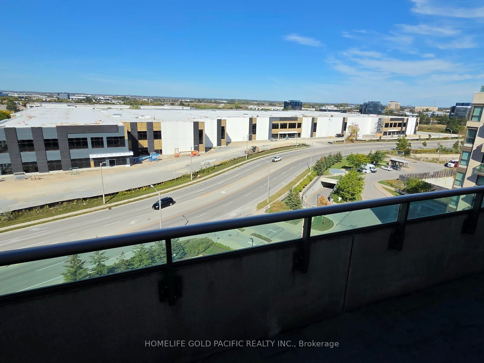 Unit 920 - 75 Norman Bethune Avenue, Richmond Hill 2