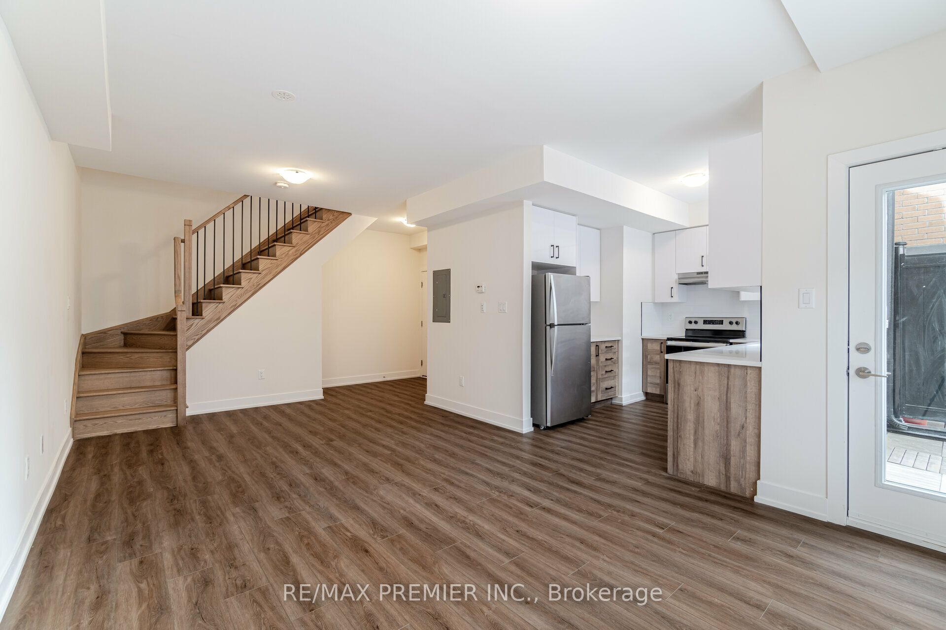 Unit 2 (279) - 12860 Yonge Street, Richmond Hill 5
