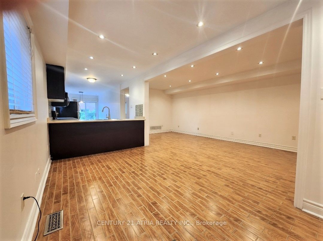 Unit Main - 171 Freemont Street, Vaughan 4