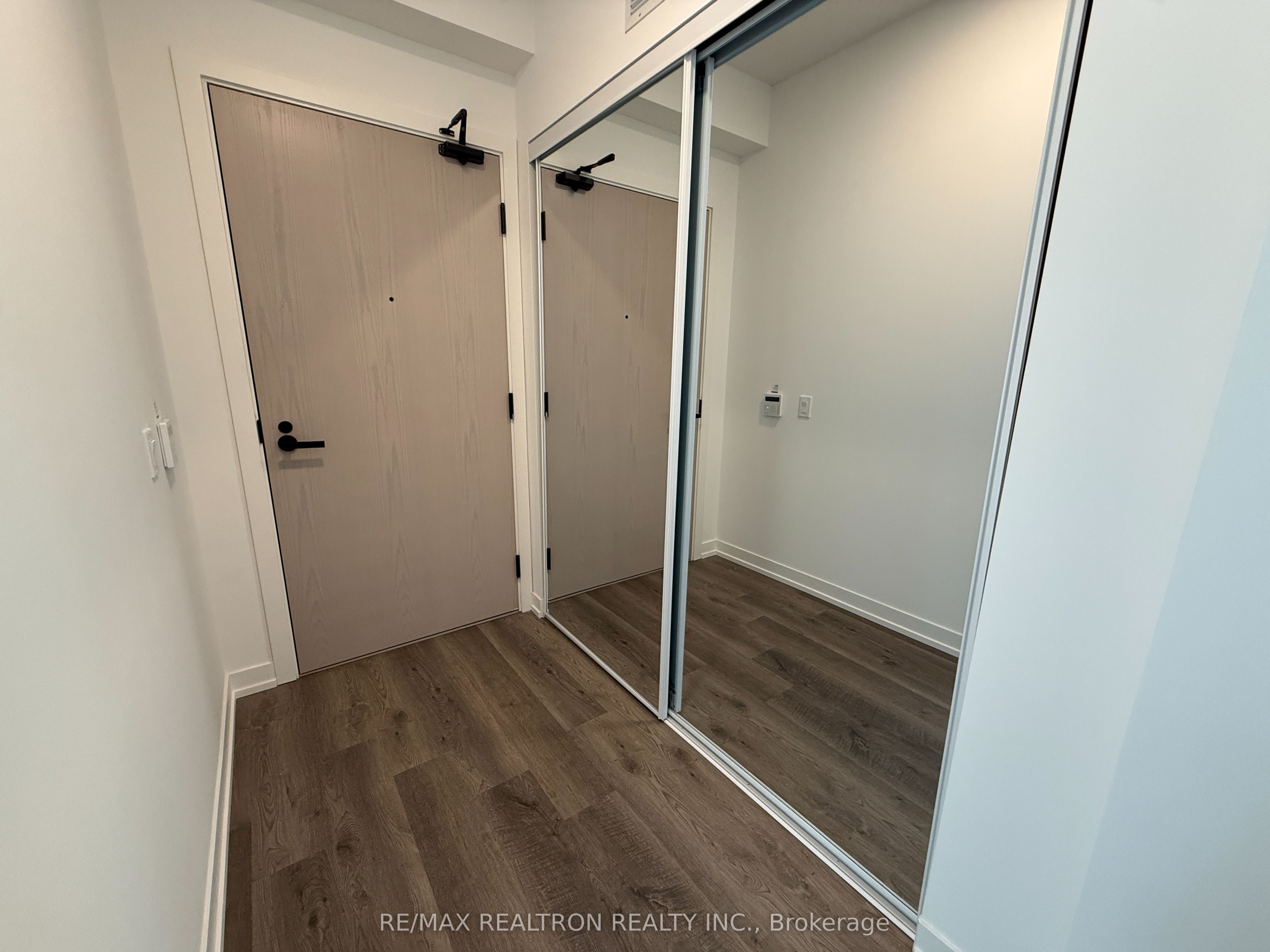 Unit 5212 - 8 Interchange Way, Vaughan 2