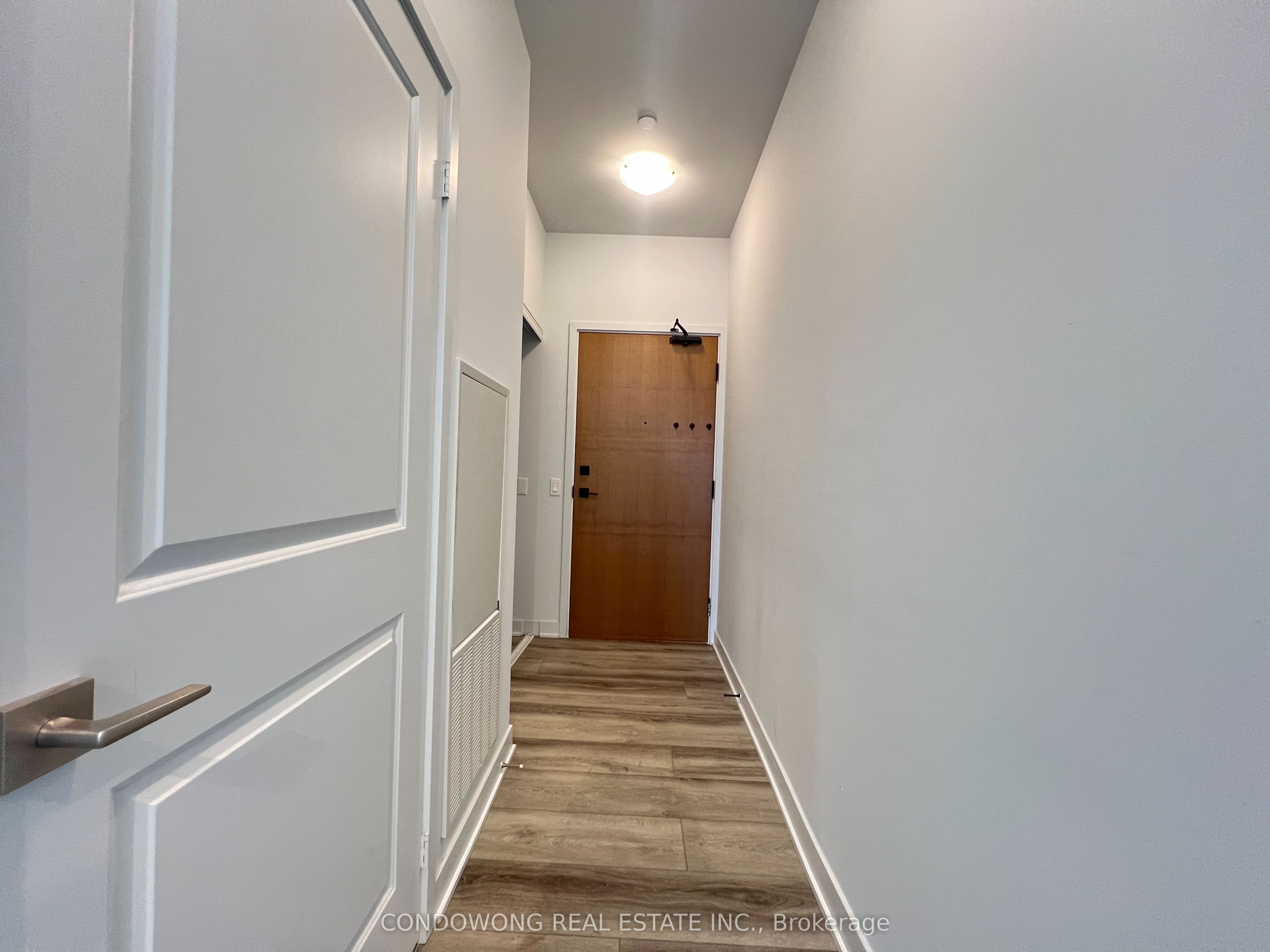 Unit 2001 - 2920 Highway 7, Vaughan 3