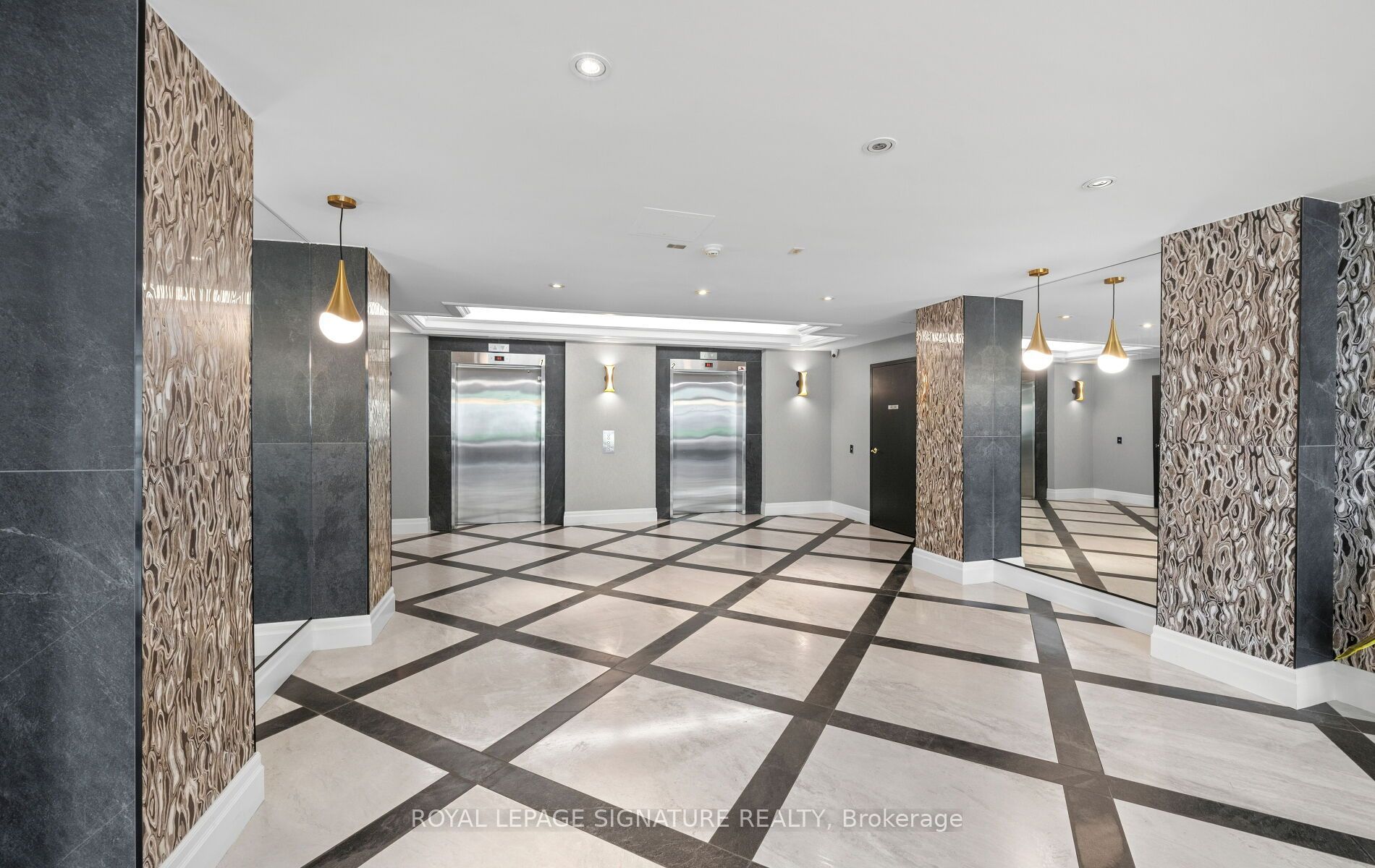 Unit 202 - 175 Cedar Avenue, Richmond Hill 3