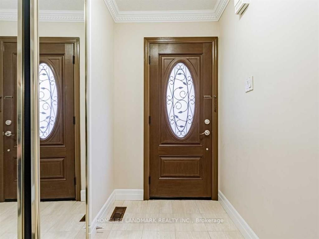 49 Chelwood Drive, Vaughan 3