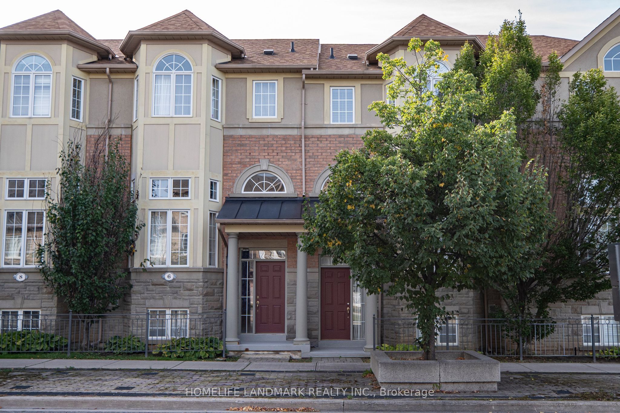 4 Legends Way, Markham 4