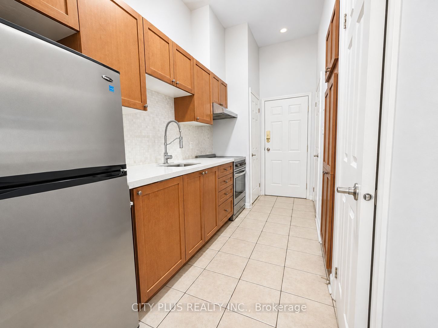 Unit 2 - 2703 Bur Oak Avenue, Markham 5