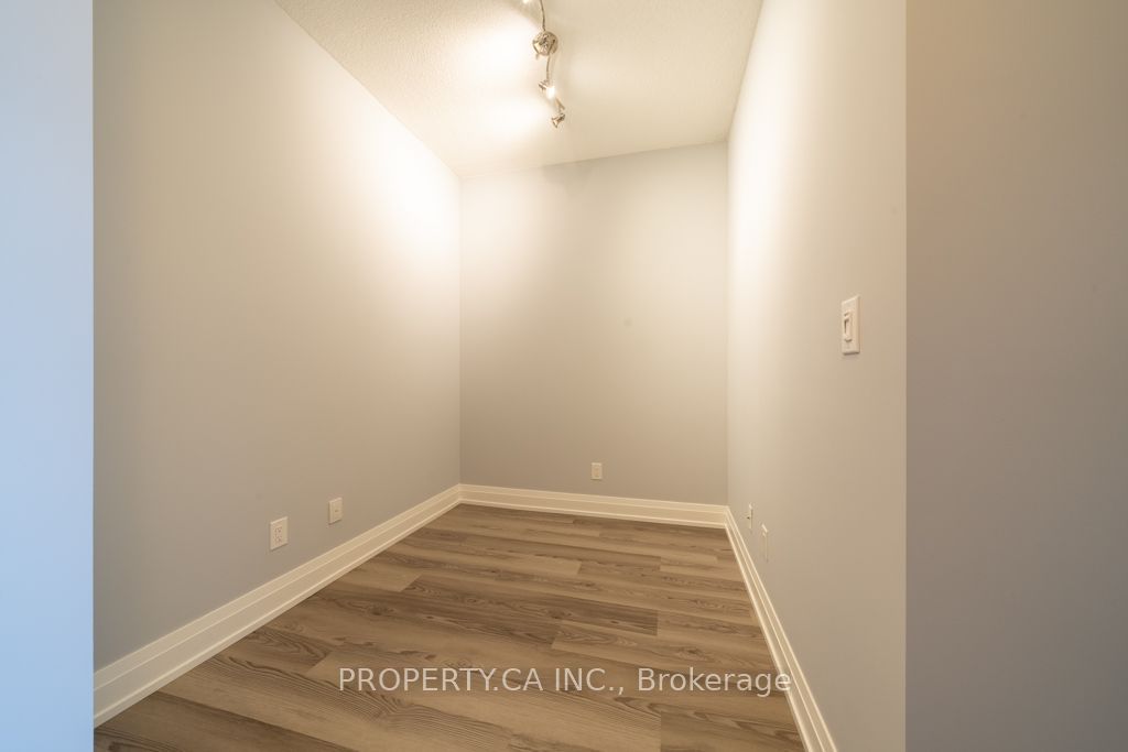Unit 2201 - 3700 Highway 7, Vaughan 3