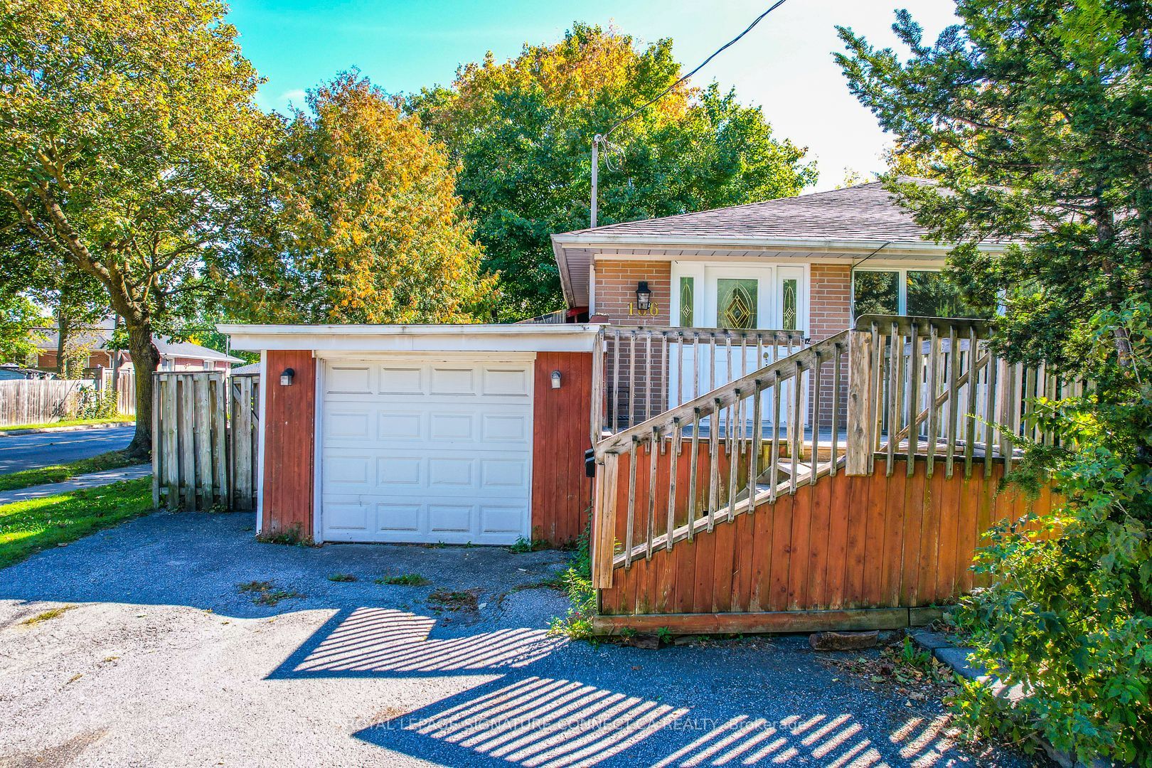 Unit Upper Level - 166 Cherrywood Drive, Newmarket 1