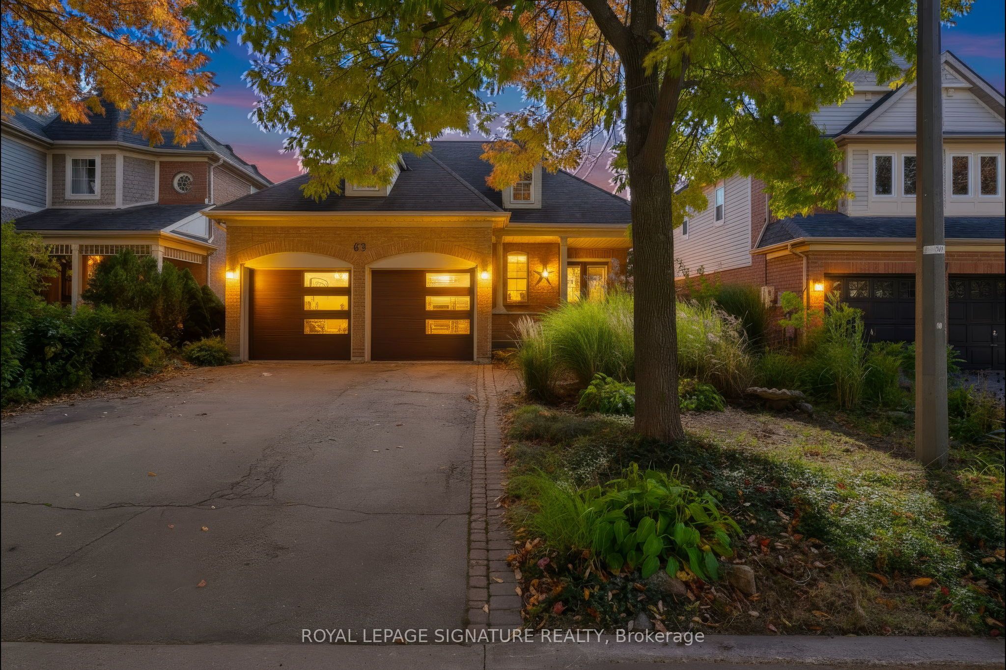 63 Woodroof Crescent, Aurora 2