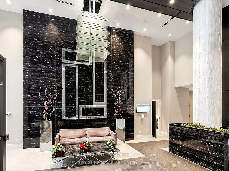 Unit 304 - 9205 Yonge Street NE, Richmond Hill 3