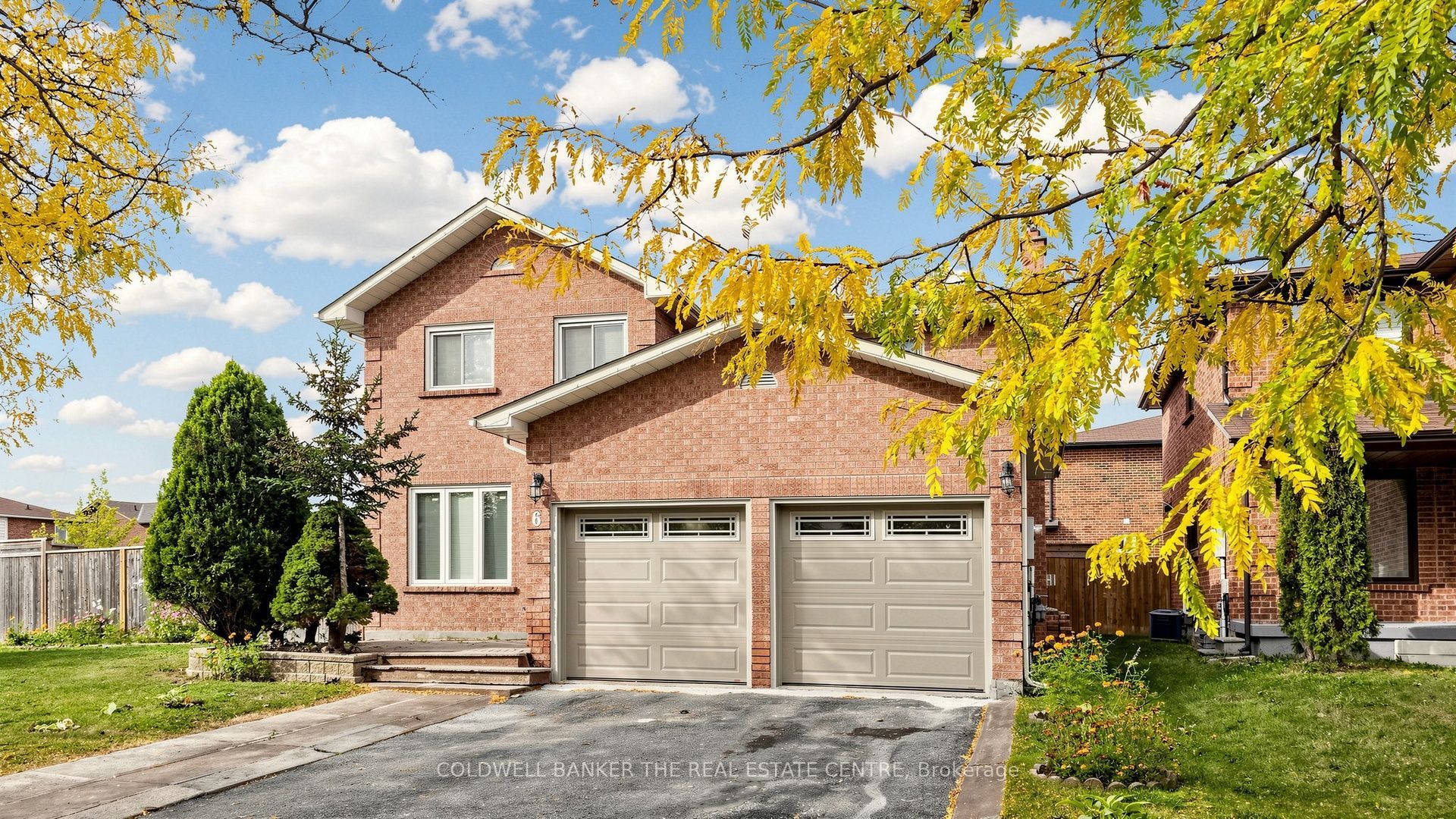 6 Mcquarrie Lane, Vaughan 2