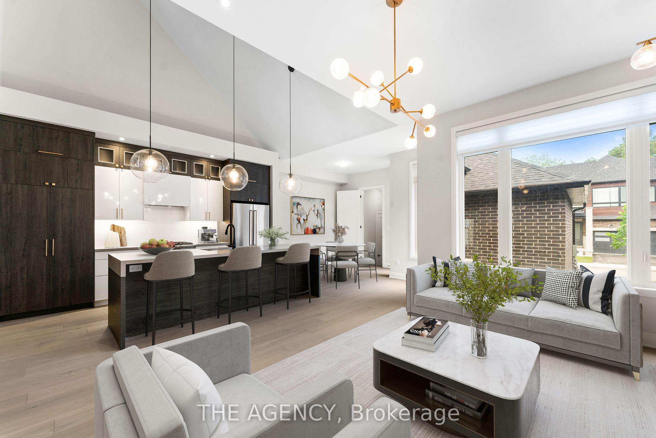 10 Vern Robertson Gate, Uxbridge, Ontario L9P0R9 Listing History