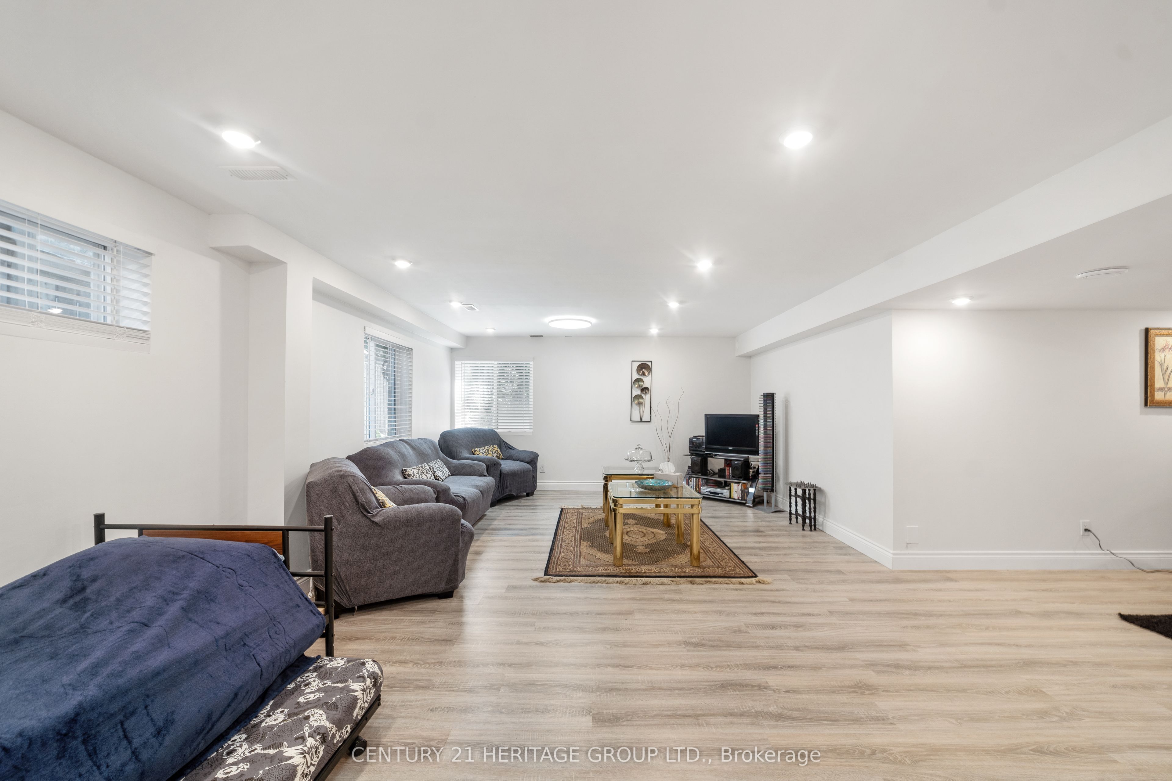Unit Bsmnt - 47 Stollar Boulevard, Barrie 5
