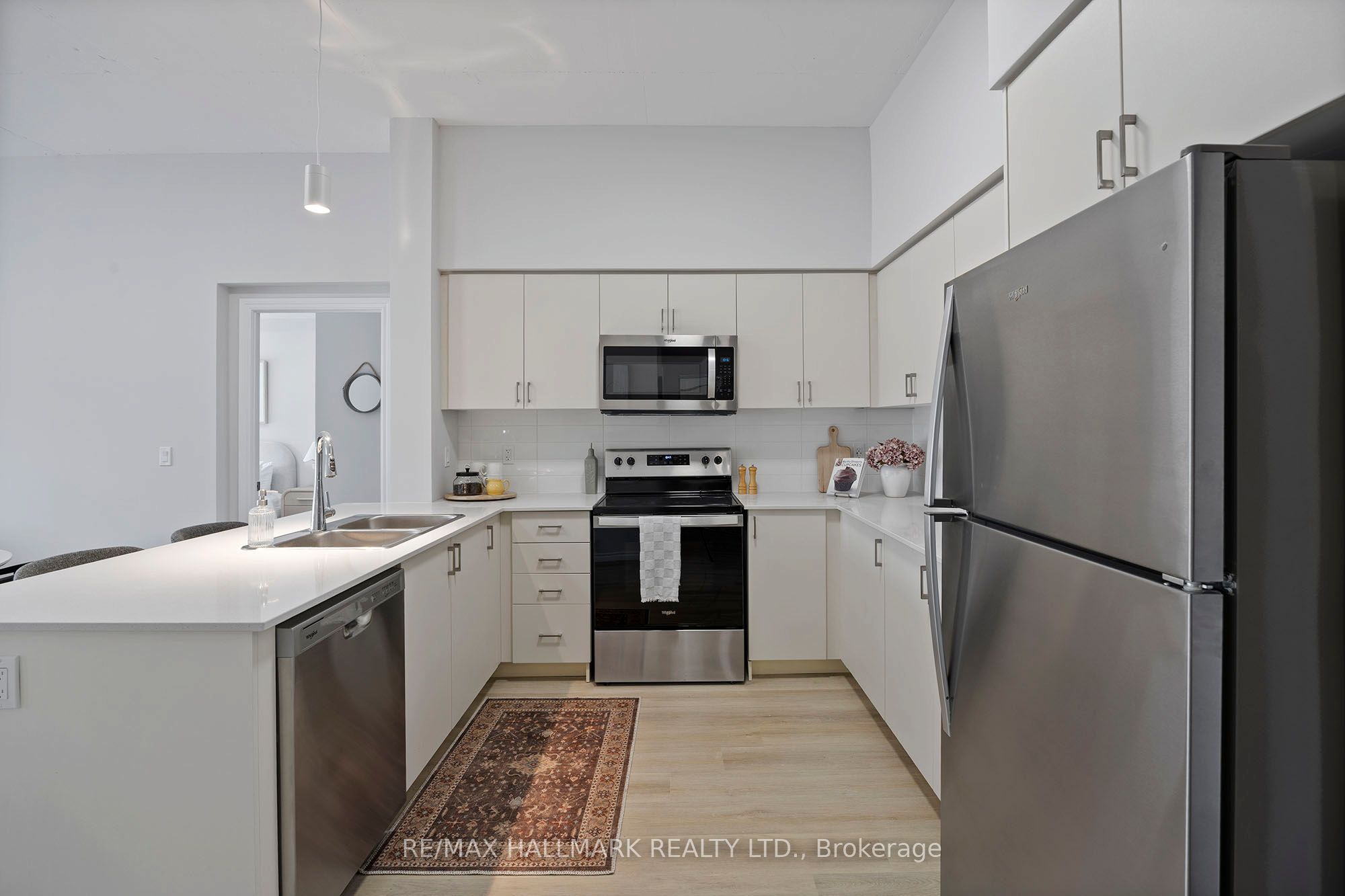 Unit 226 - 70 Dean Avenue, Barrie 4