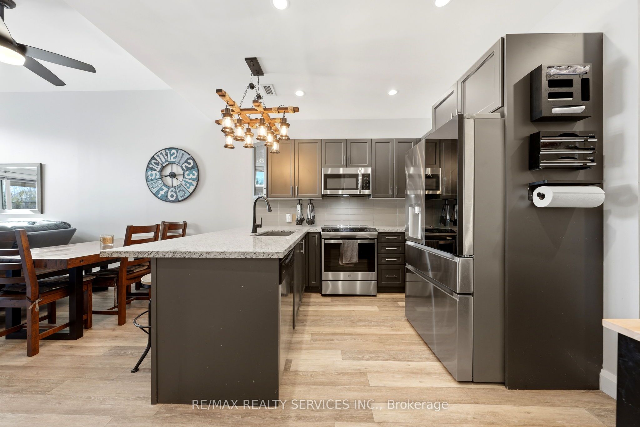 Unit 501 - 80 Horseshoe Boulevard, Oro-Medonte 5