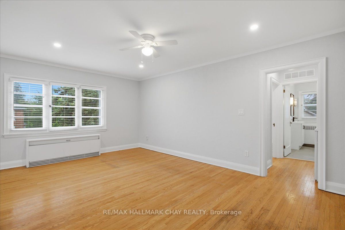 Unit 1 - 15 Parkside Drive, Barrie 5