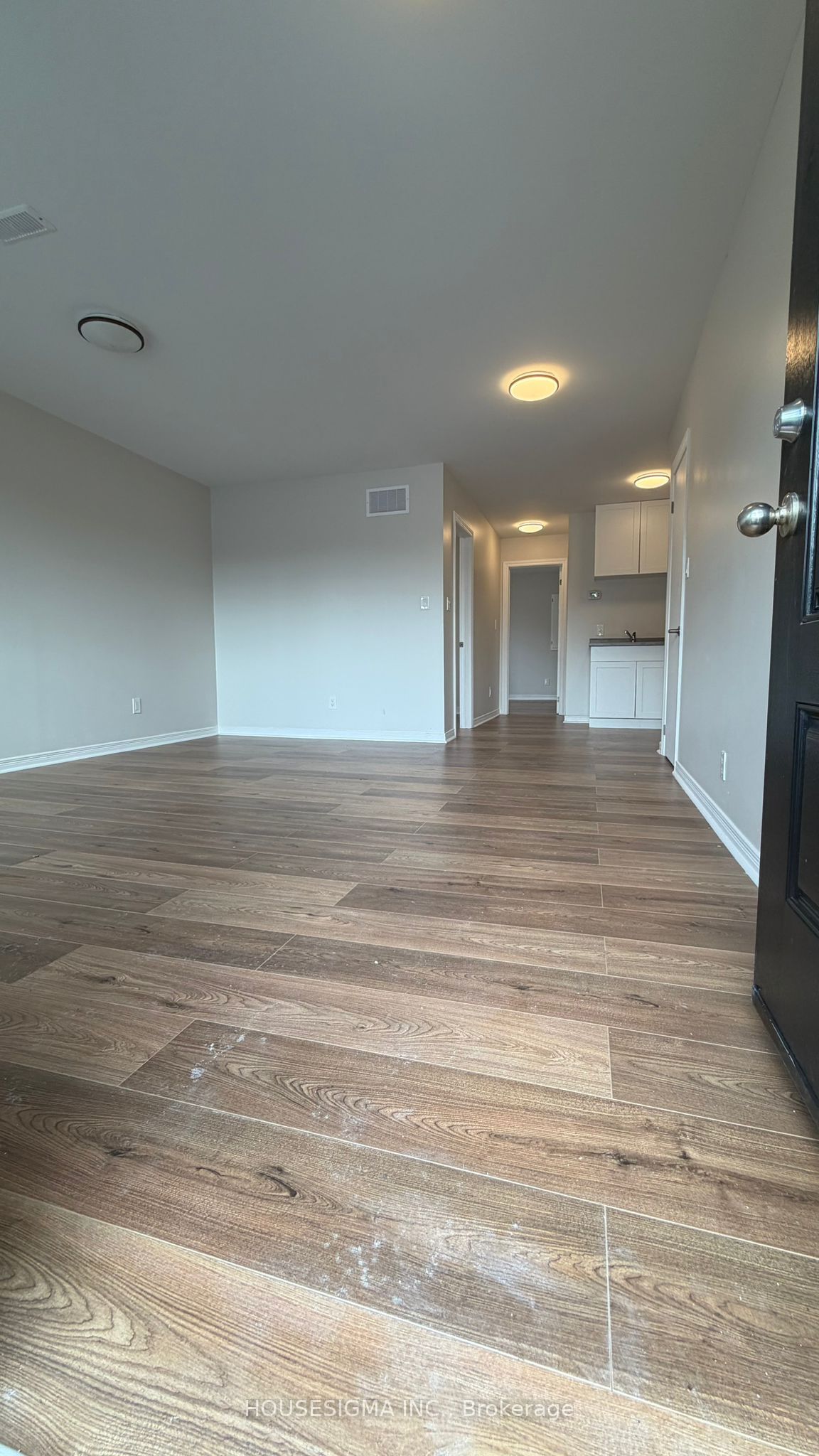 Unit Main Floor Unit - 28 West Street N, Orillia 4