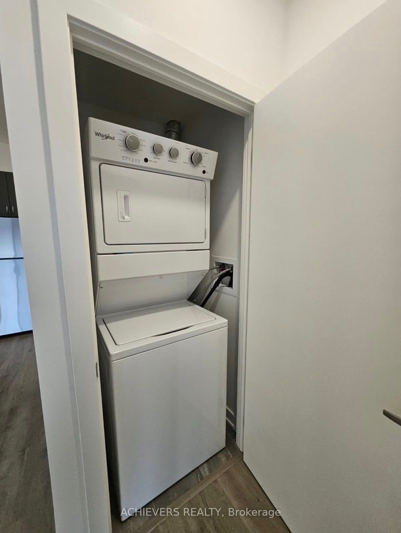 Unit 513 - 56 LAKESIDE TERRACE, Barrie 3
