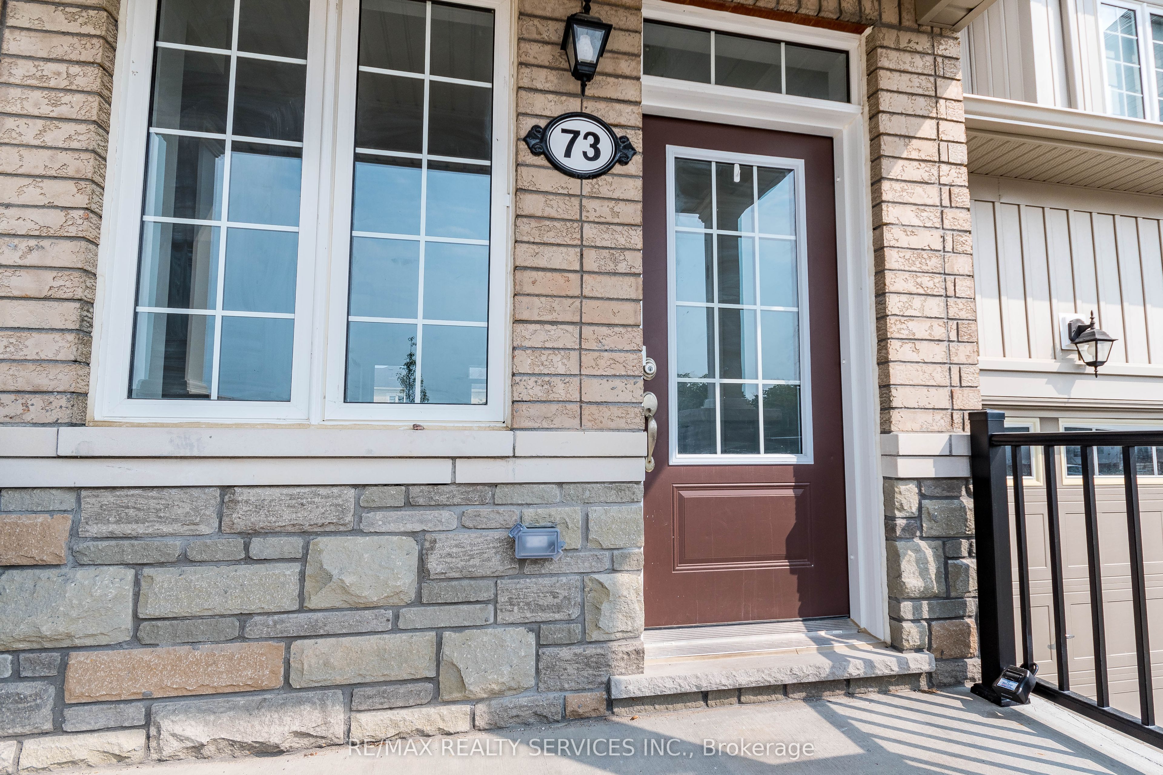 73 Central Square Boulevard, Wasaga Beach 4