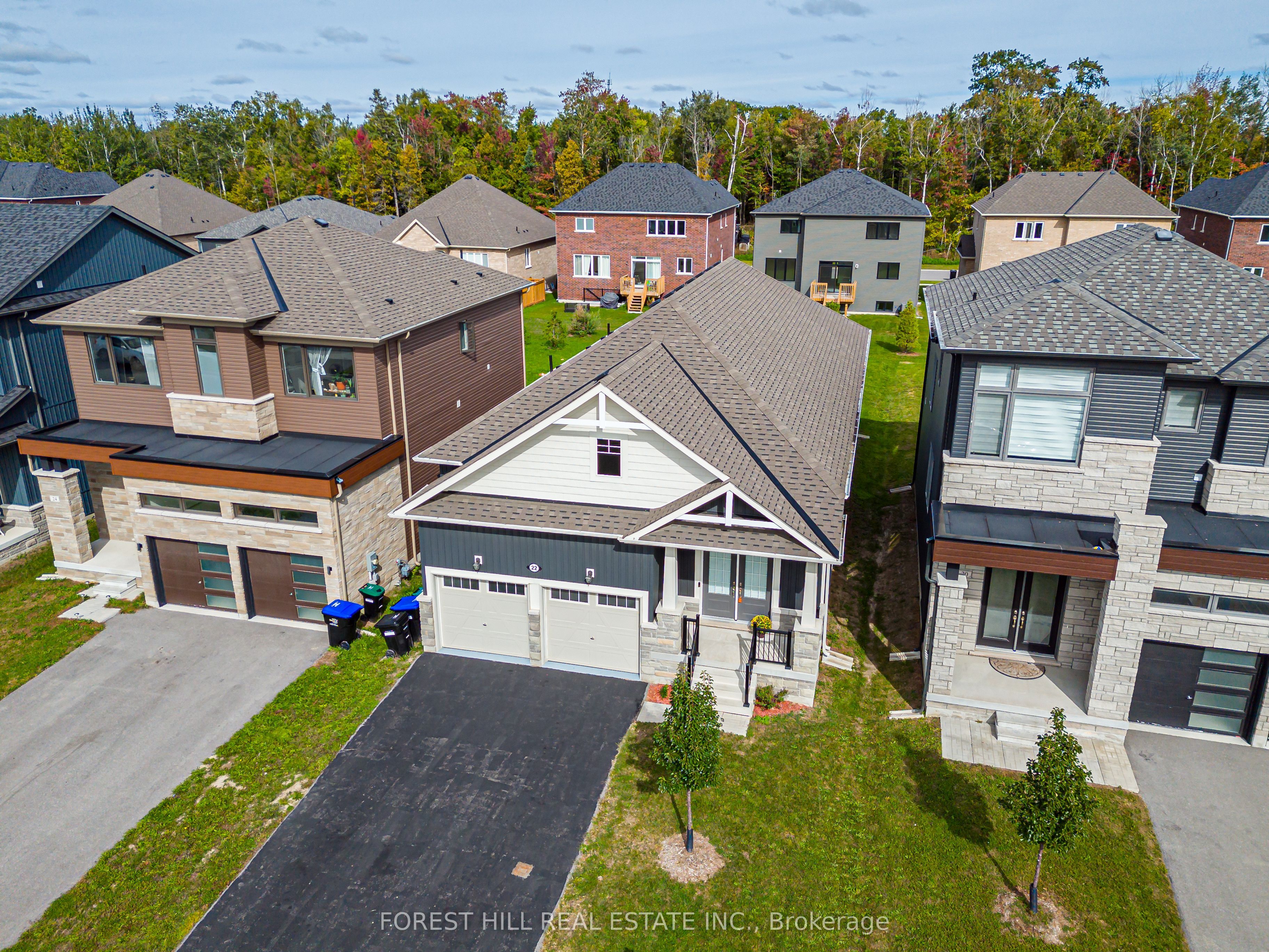 22 Simona Avenue, Wasaga Beach 3