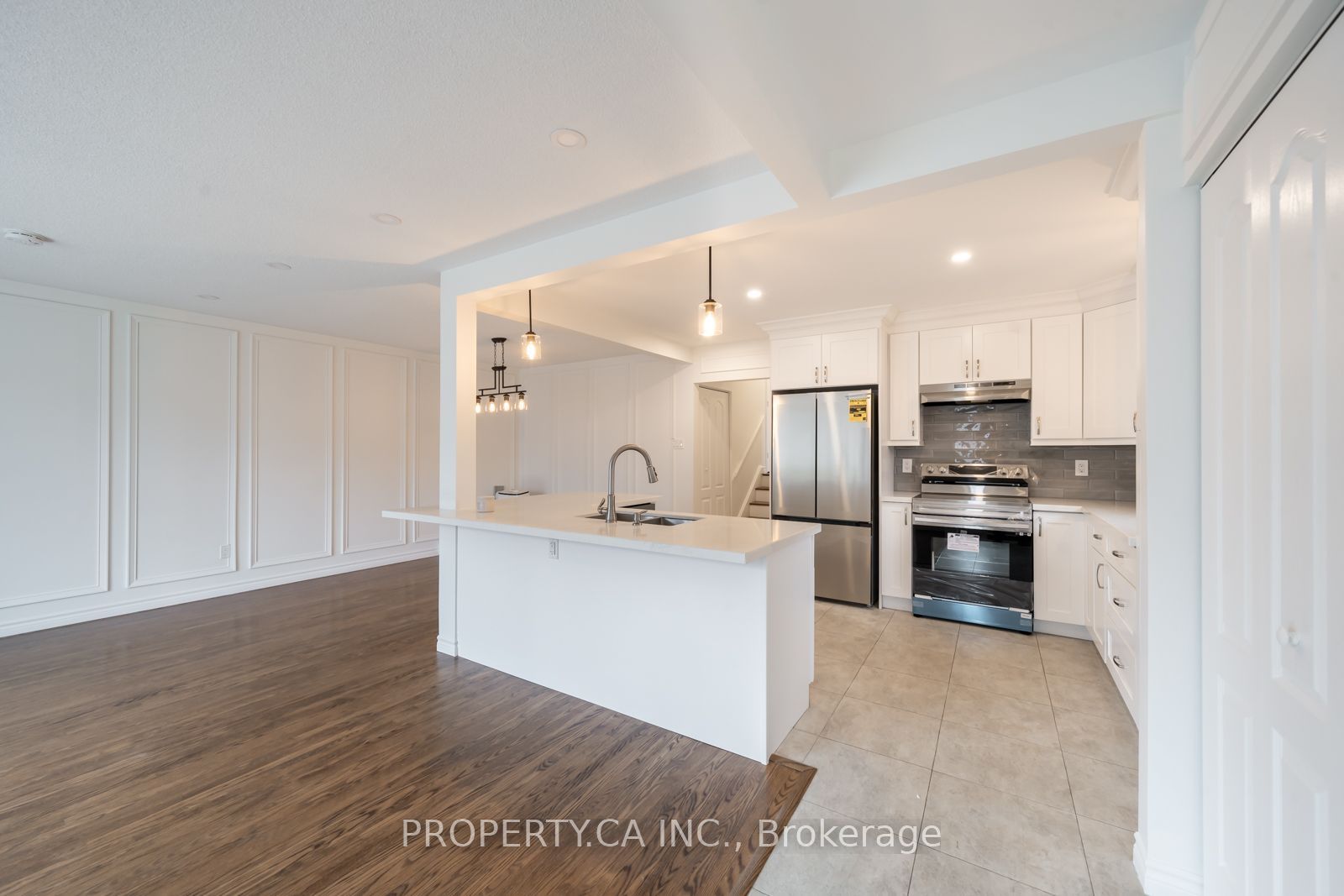 24 Thorncrest Road, Barrie 3