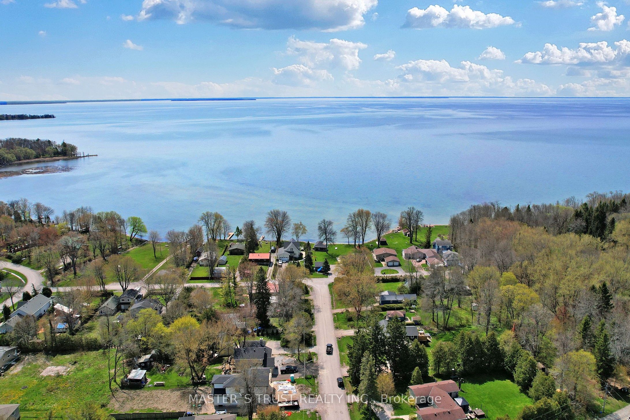3965 Hilltop Road, Ramara 1