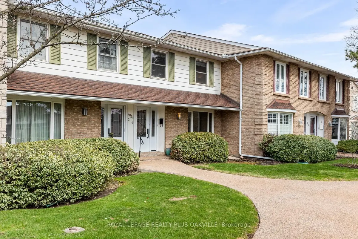 4 - 2066 Brant Street, Burlington, Ontario Sold History | HouseSigma