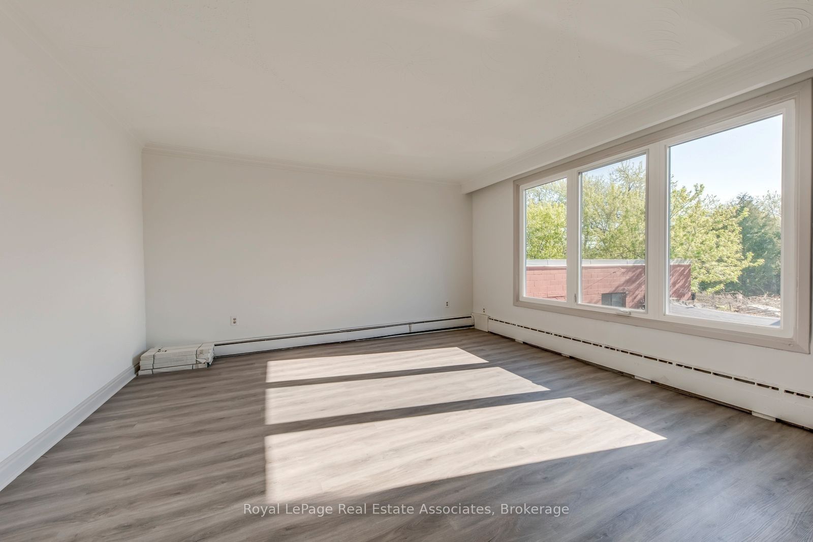 Unit 2 - 362 Royal York Road, Etobicoke 5