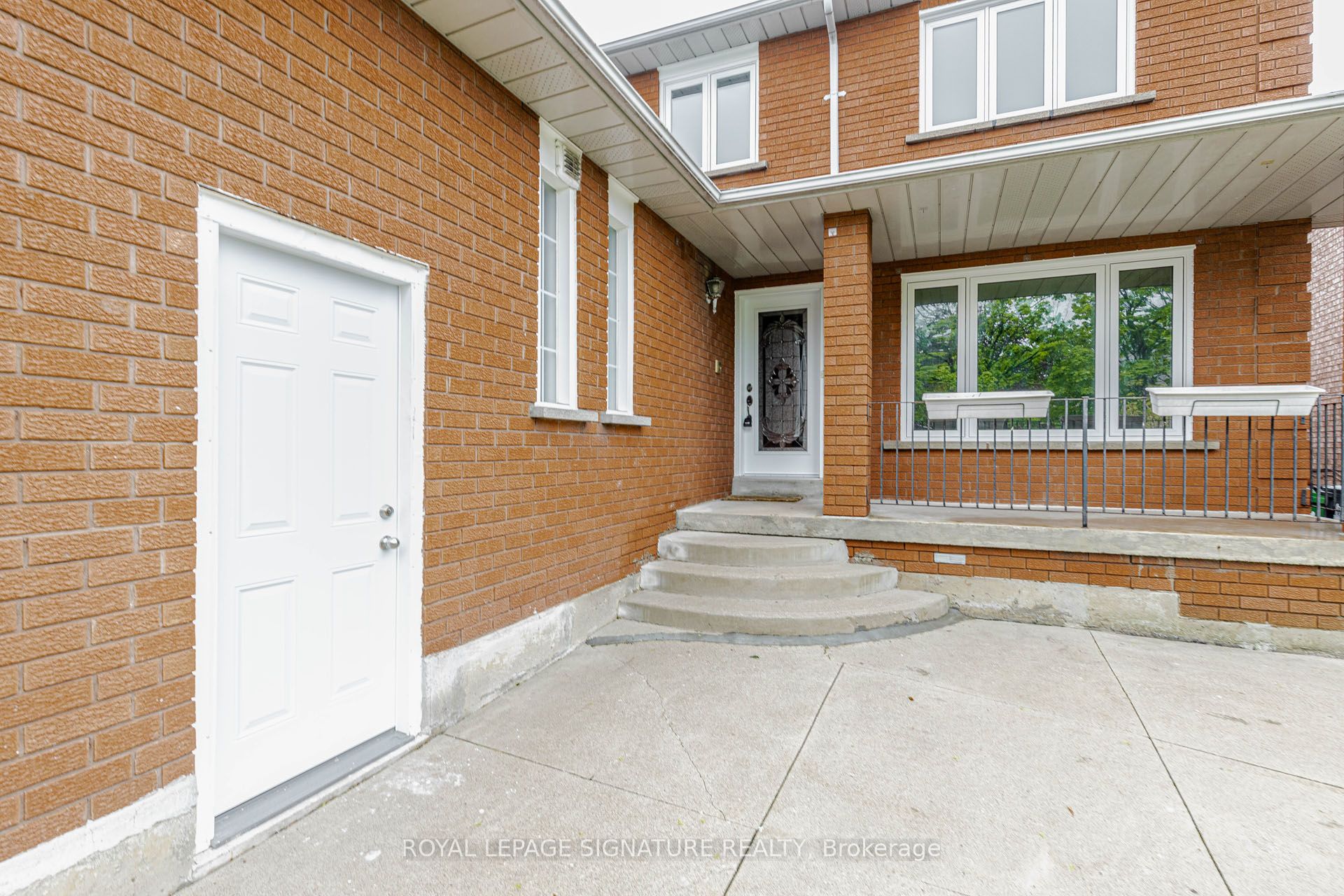 Unit Basment - 101 Hullrick Drive, Etobicoke 2