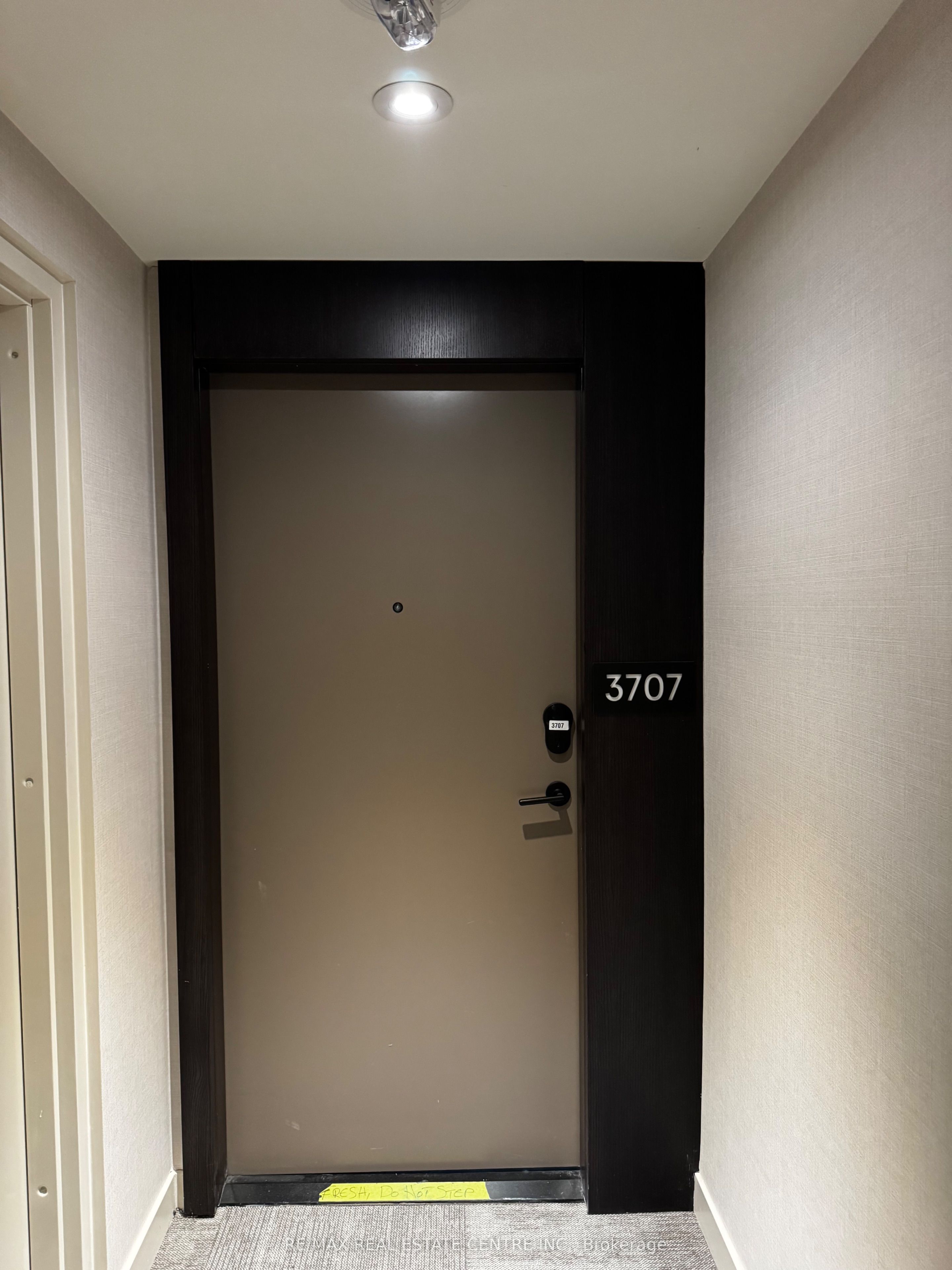 Unit 3707 - 4015 The Exchange, Mississauga 5