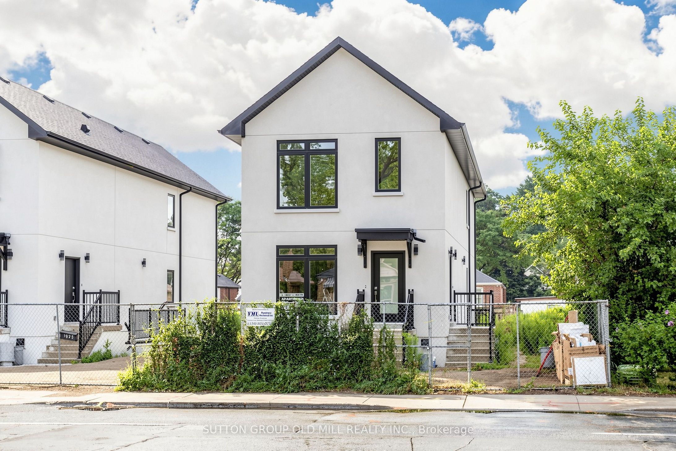 Unit 1 - 1925 Lawrence Avenue W, Toronto 2