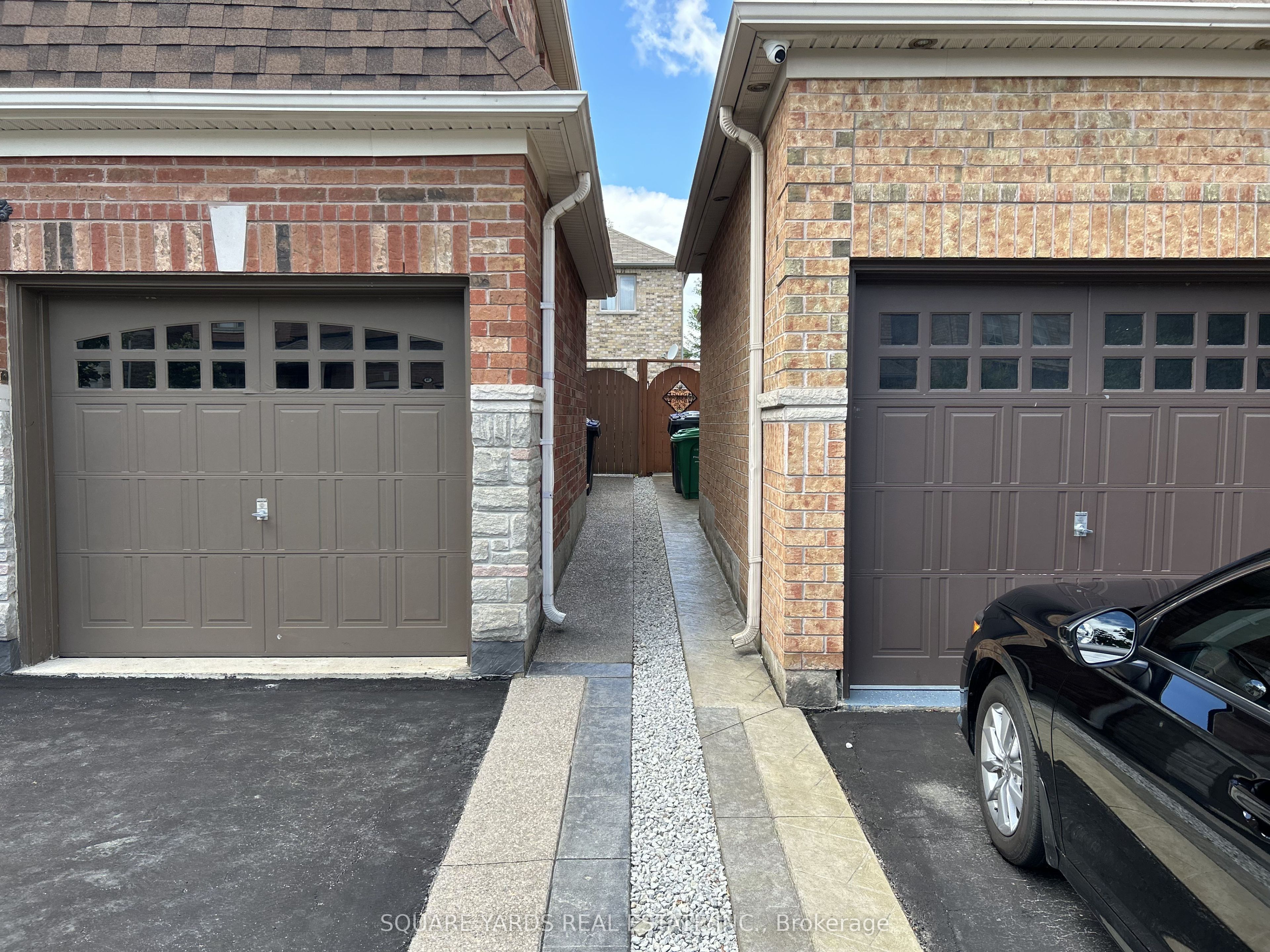 55 Bluffwood Crescent, Brampton 2
