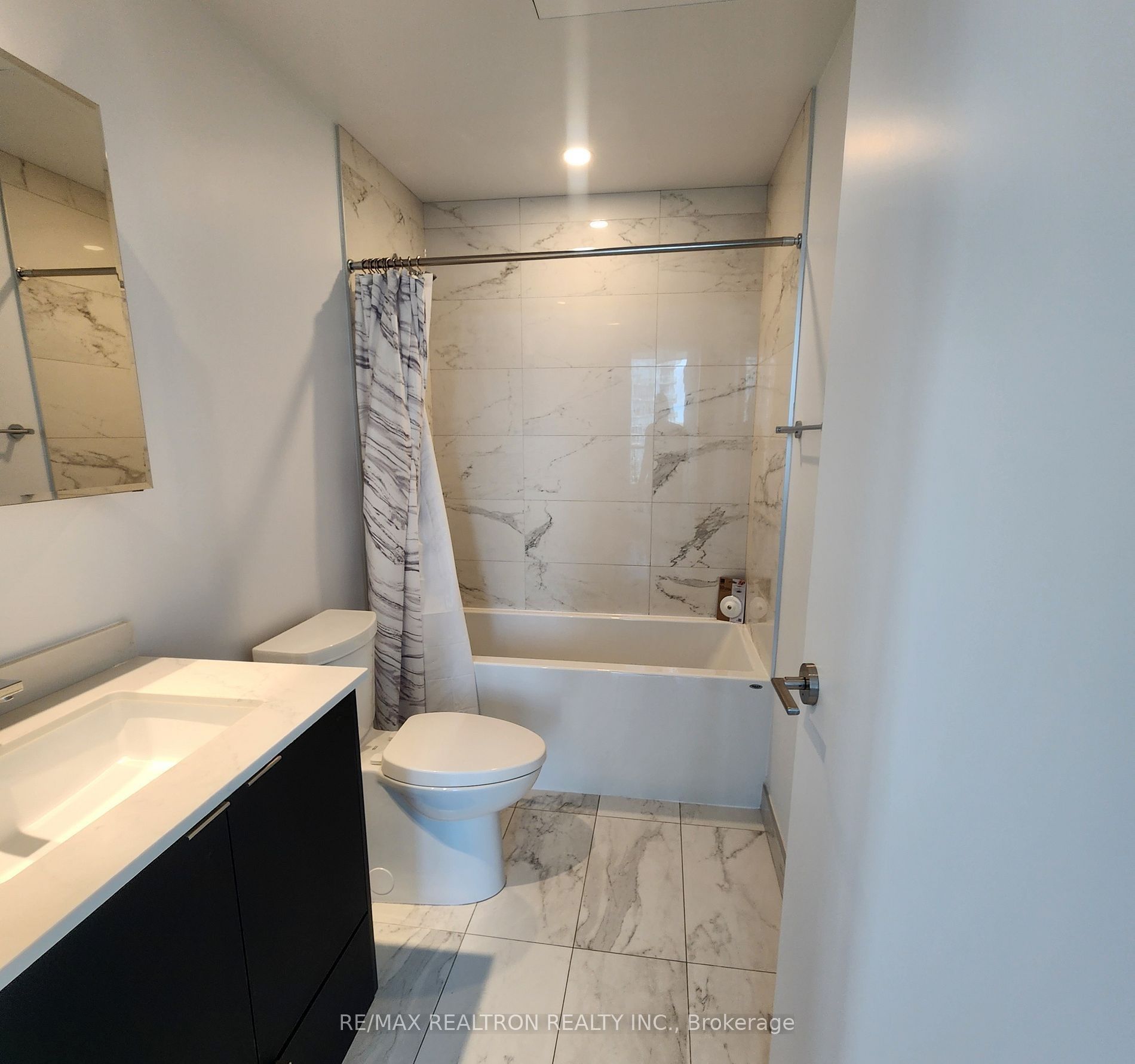 Unit 1516 - 1928 Lake Shore Boulevard W, Toronto 4