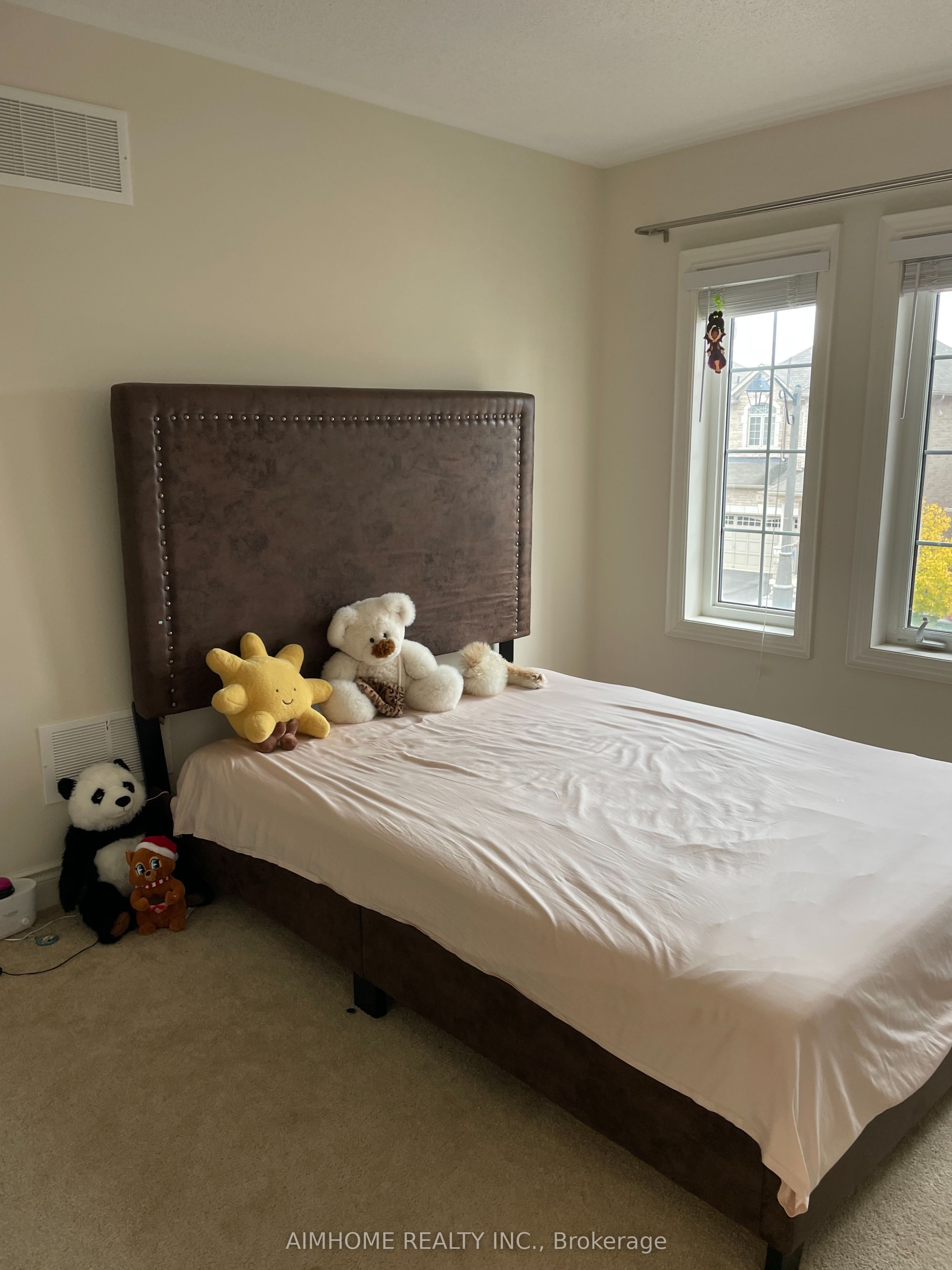 Unit 2 - 403 Grindstone Trail, Oakville 4