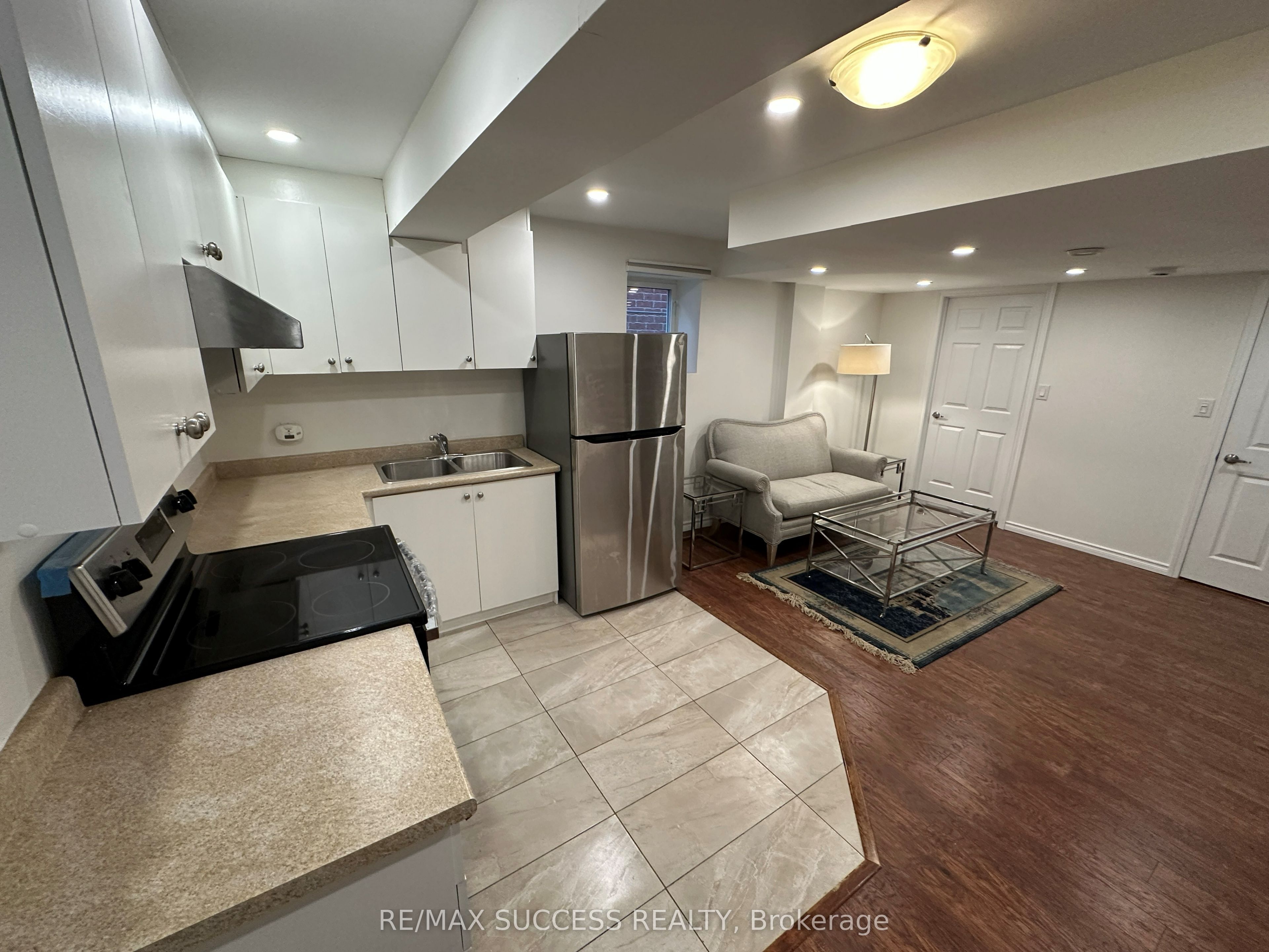 Unit Basement - 916 Minchin Way, Milton 5