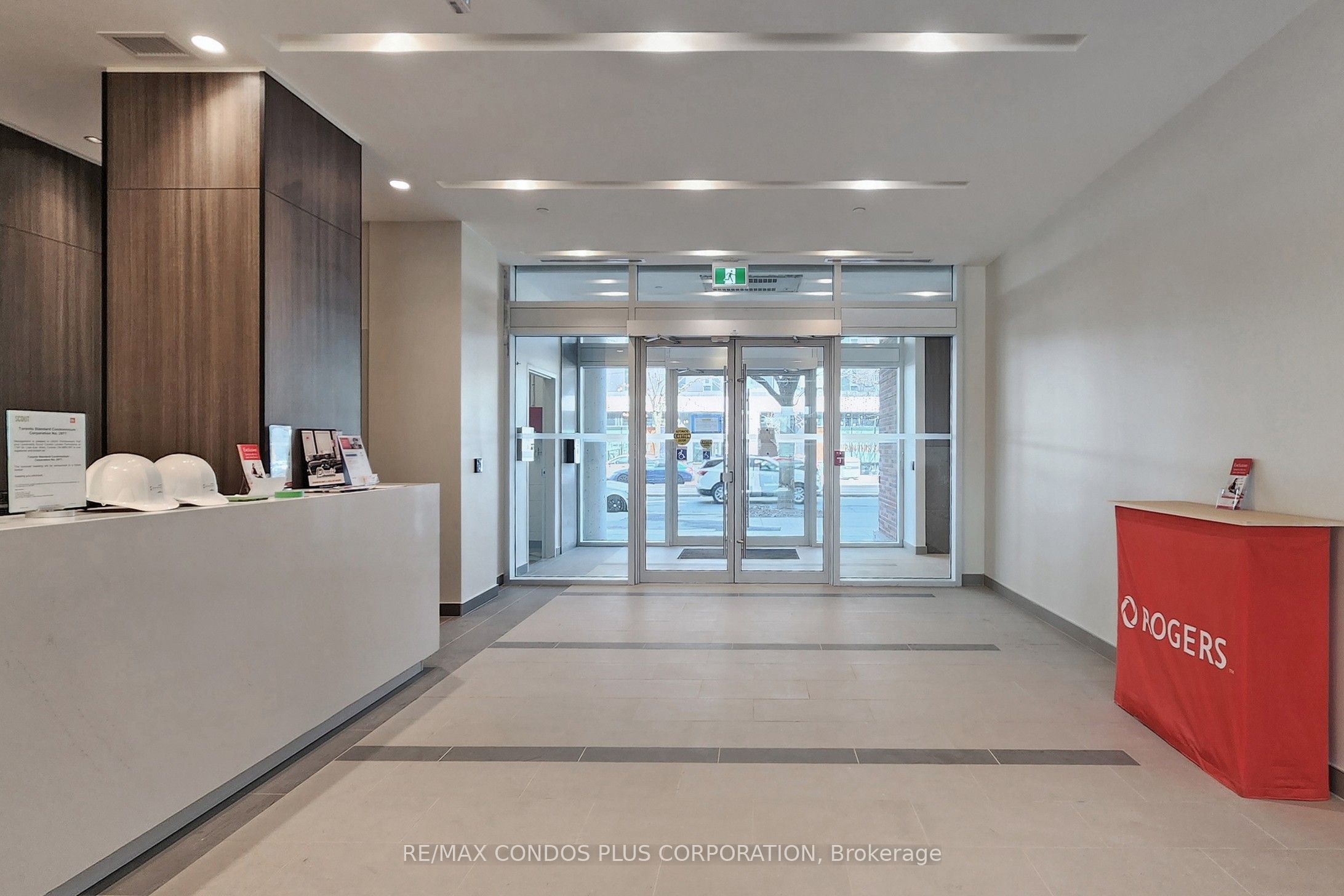 Unit 710 - 1787 St Clair Avenue W, Toronto 3