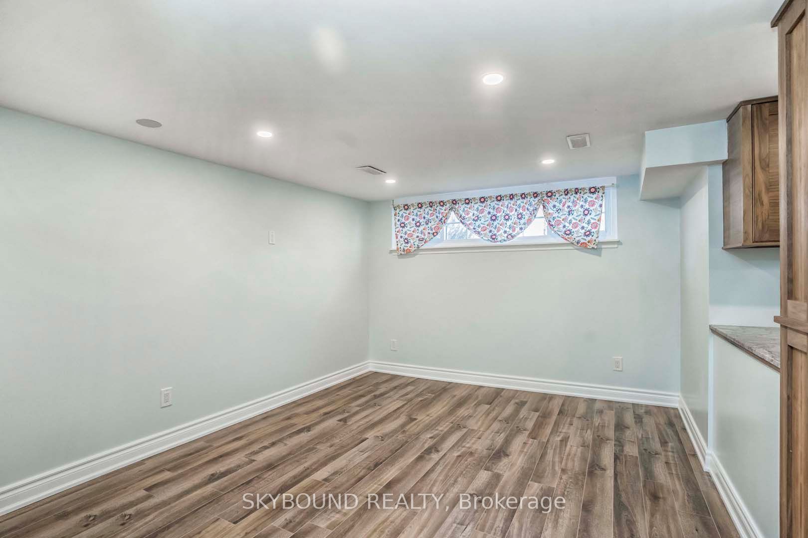 Unit Unit 1 - 3614 Holden Crescent, Mississauga 5