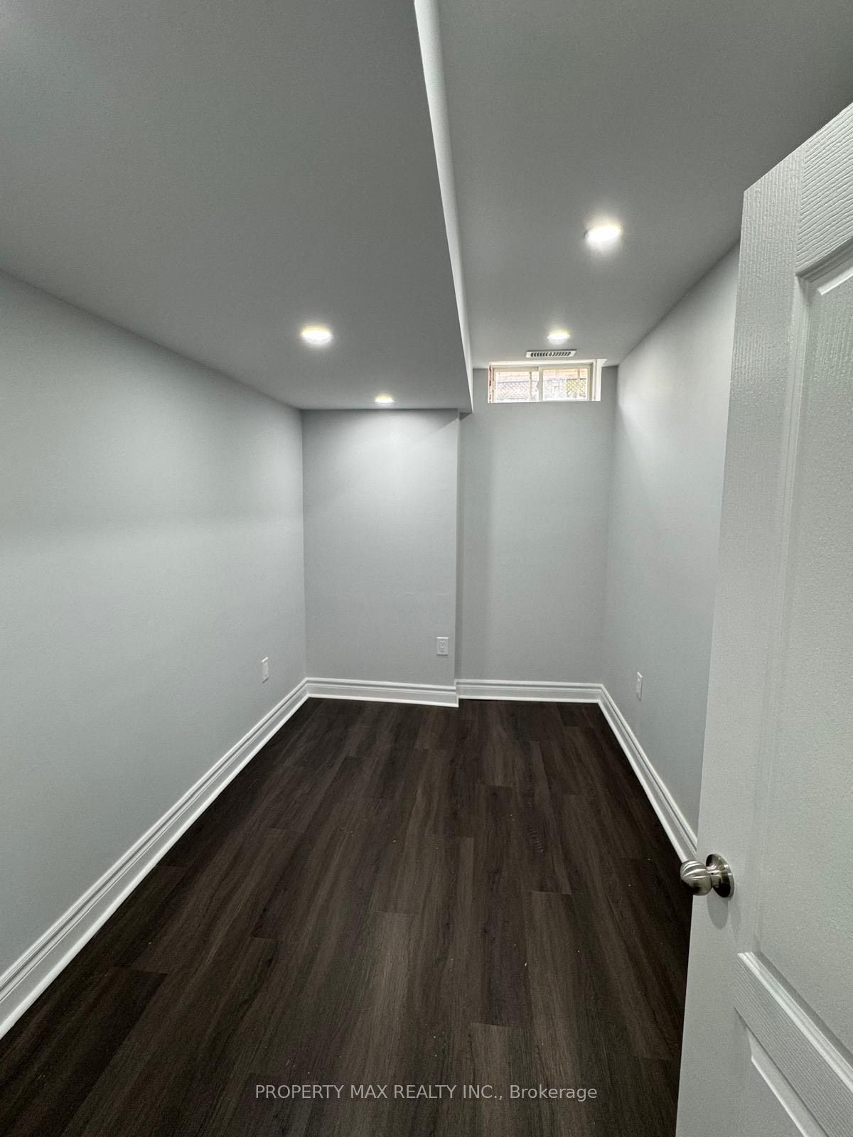 Unit Basement Sep ent - 41 Trudelle Crescent, Brampton 4