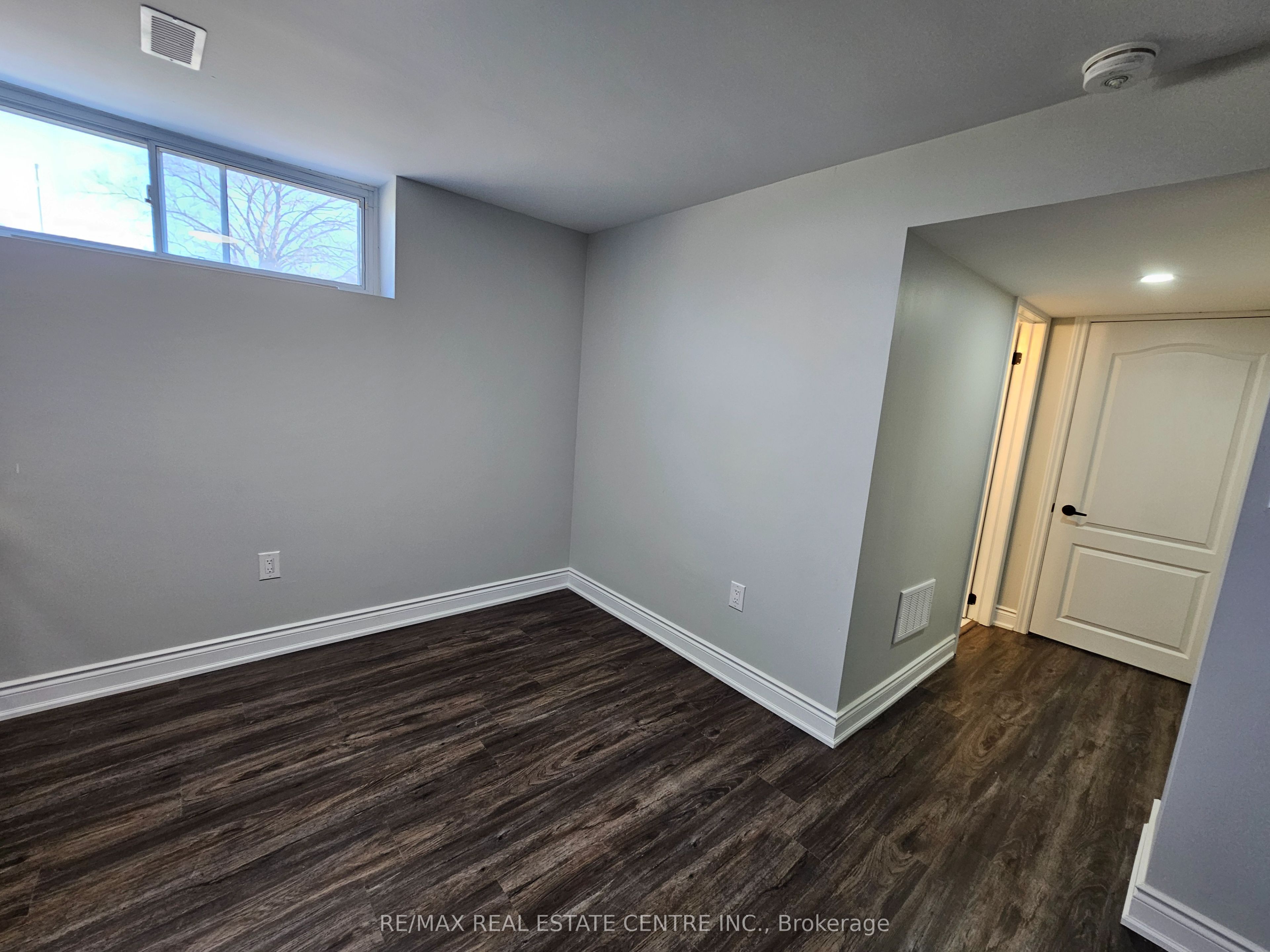 Unit Basement - 180 Randi Road, Mississauga 3