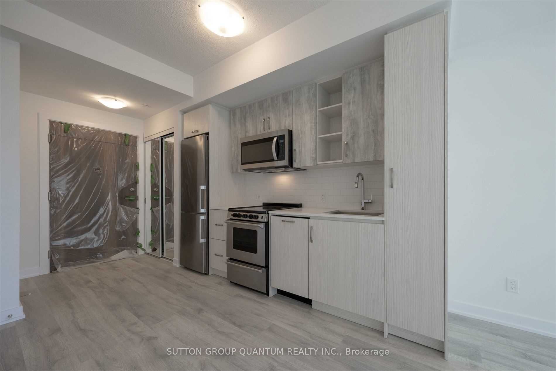 Unit 1026 - 251 Manitoba Street, Etobicoke 2