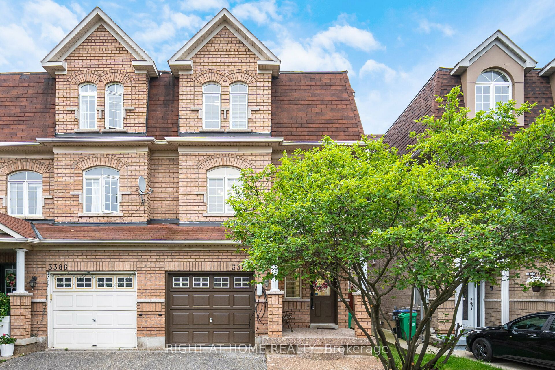 3388 Southwick Street, Mississauga 2