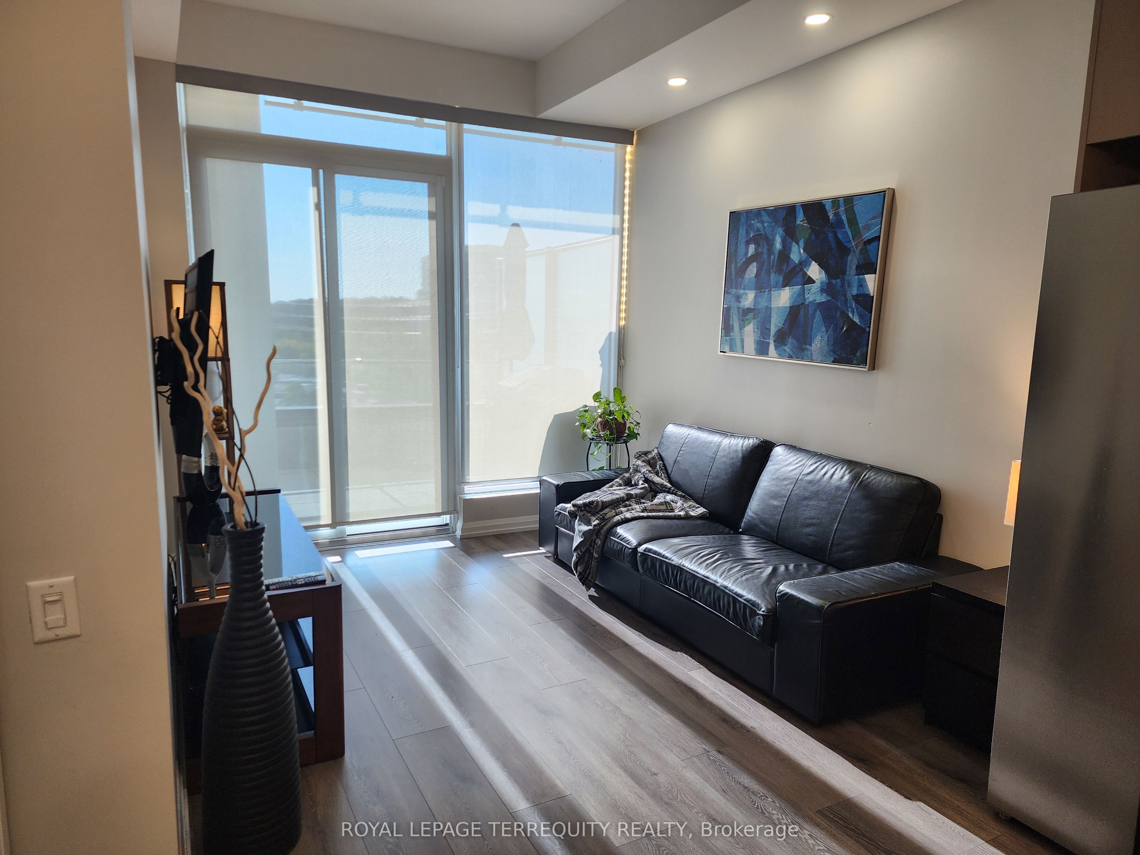 Unit 610 - 4208 Dundas Street W, Etobicoke 5