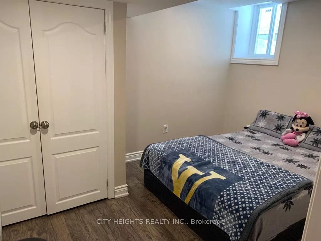 Unit Basement - 269 Elbern Markell Drive, Brampton 3