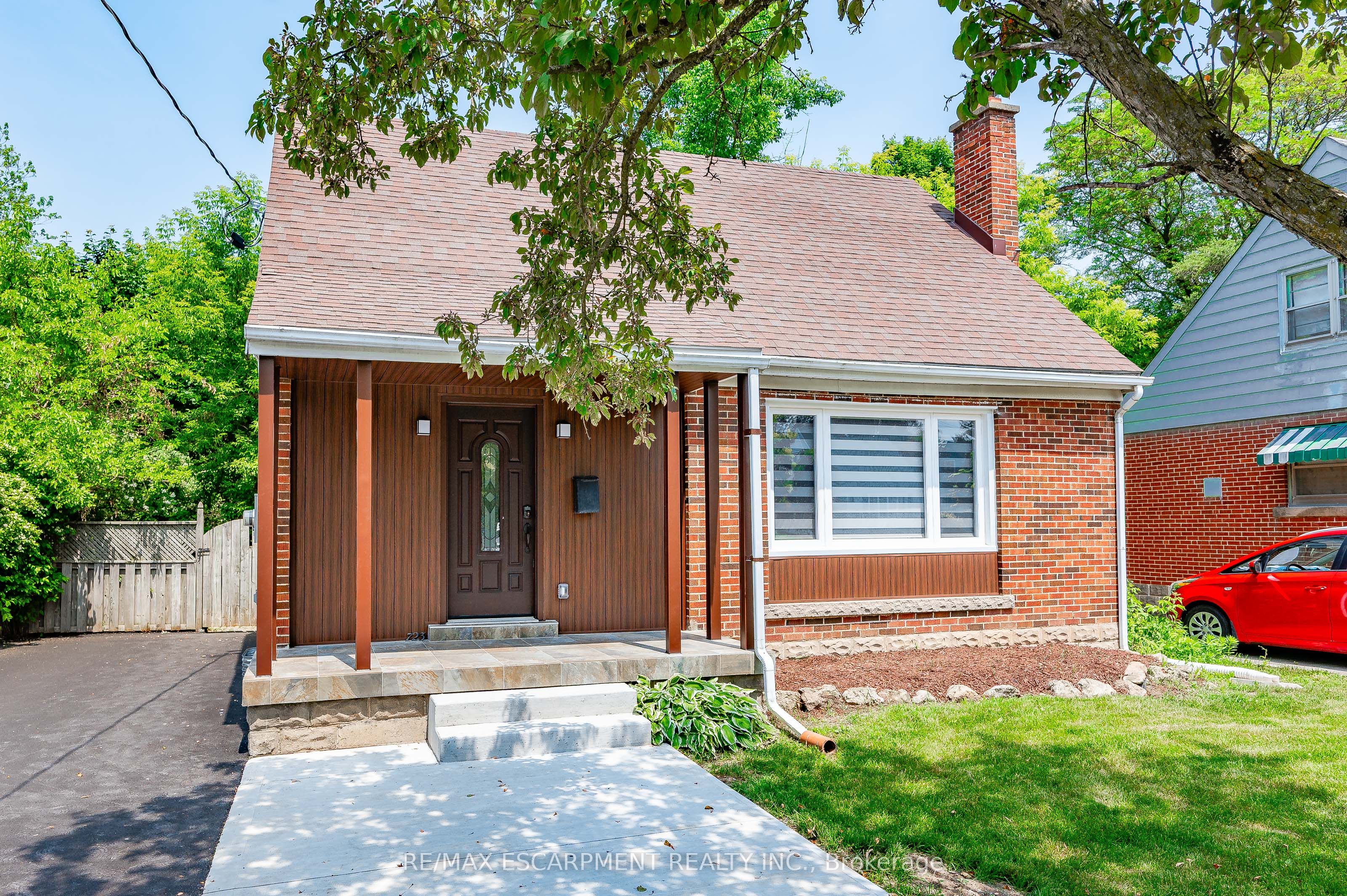 723 Hager Avenue, Burlington 3