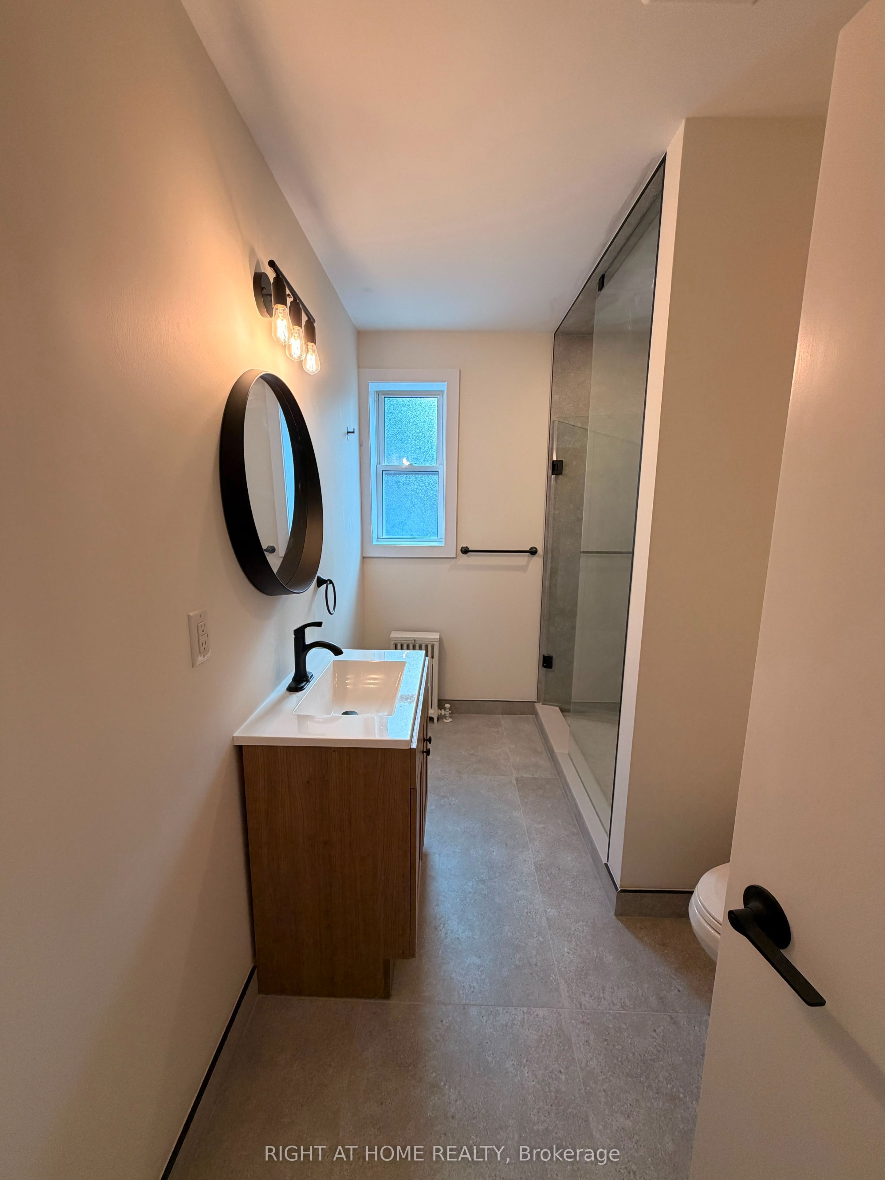 Unit 102 - 3384 Lake Shore Boulevard W, Etobicoke 4