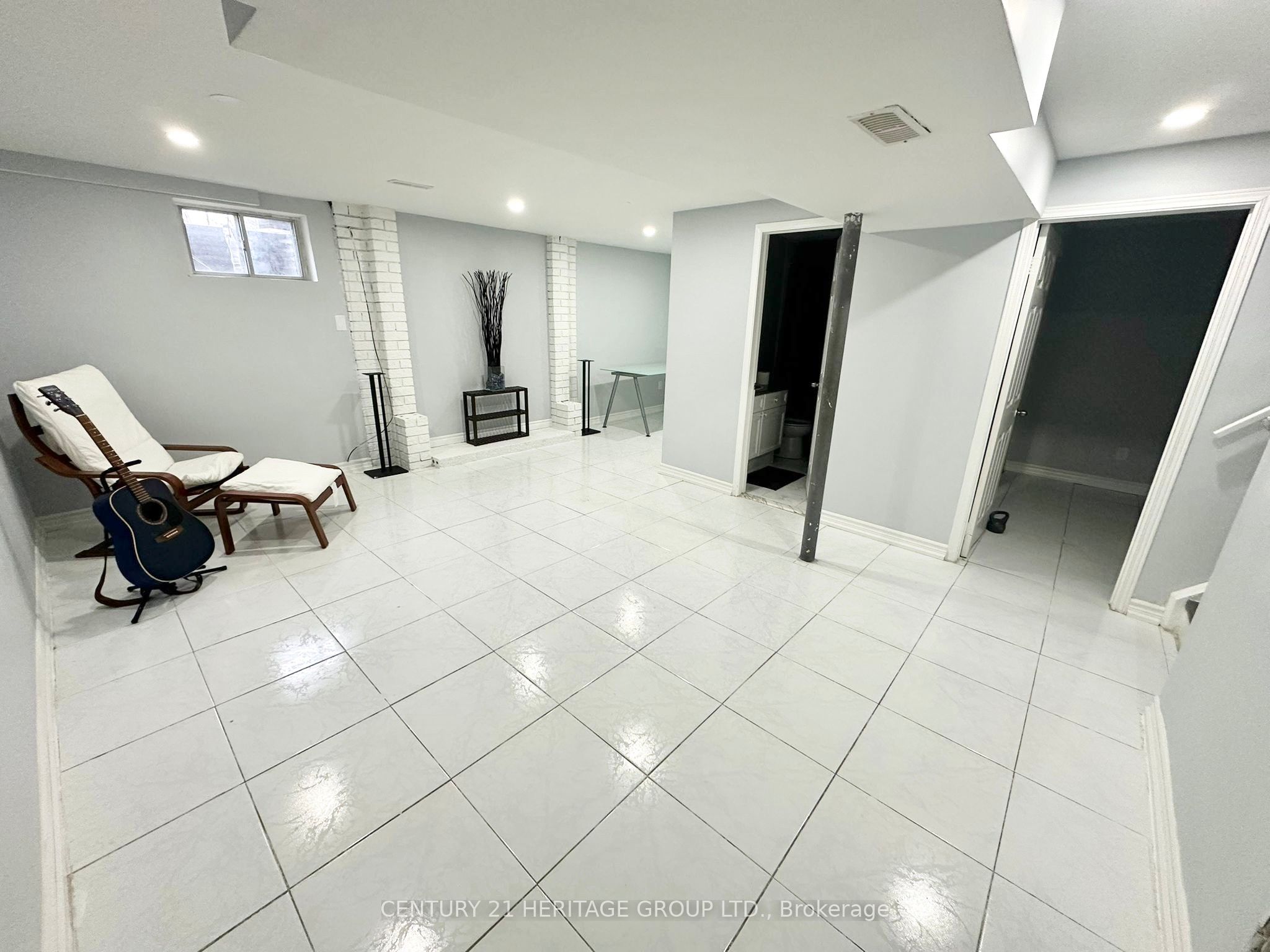 Unit Lower - 32 Histon Crescent, Brampton 4