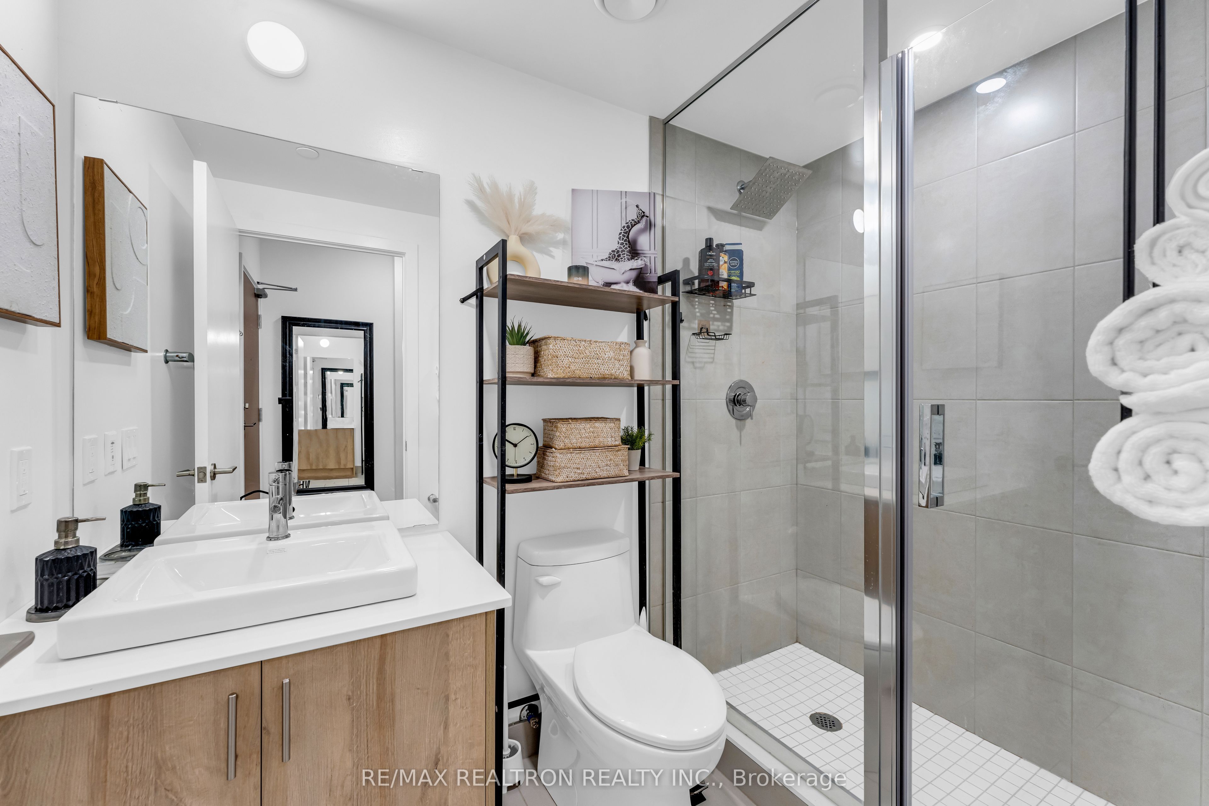 Unit 317 - 1195 The Queensway, Etobicoke 4