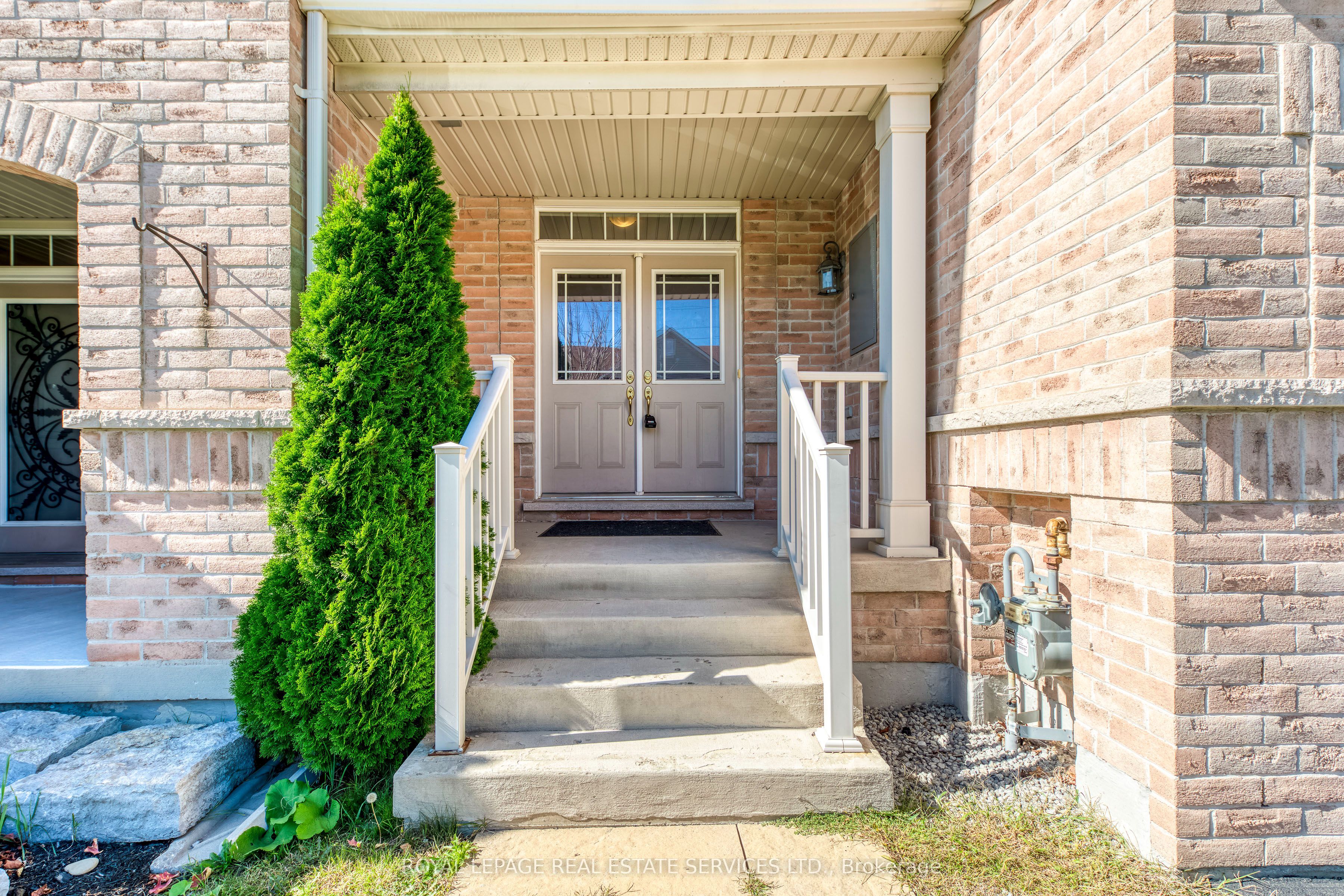 Unit 24 - 2019 Trawden Way, Oakville 3